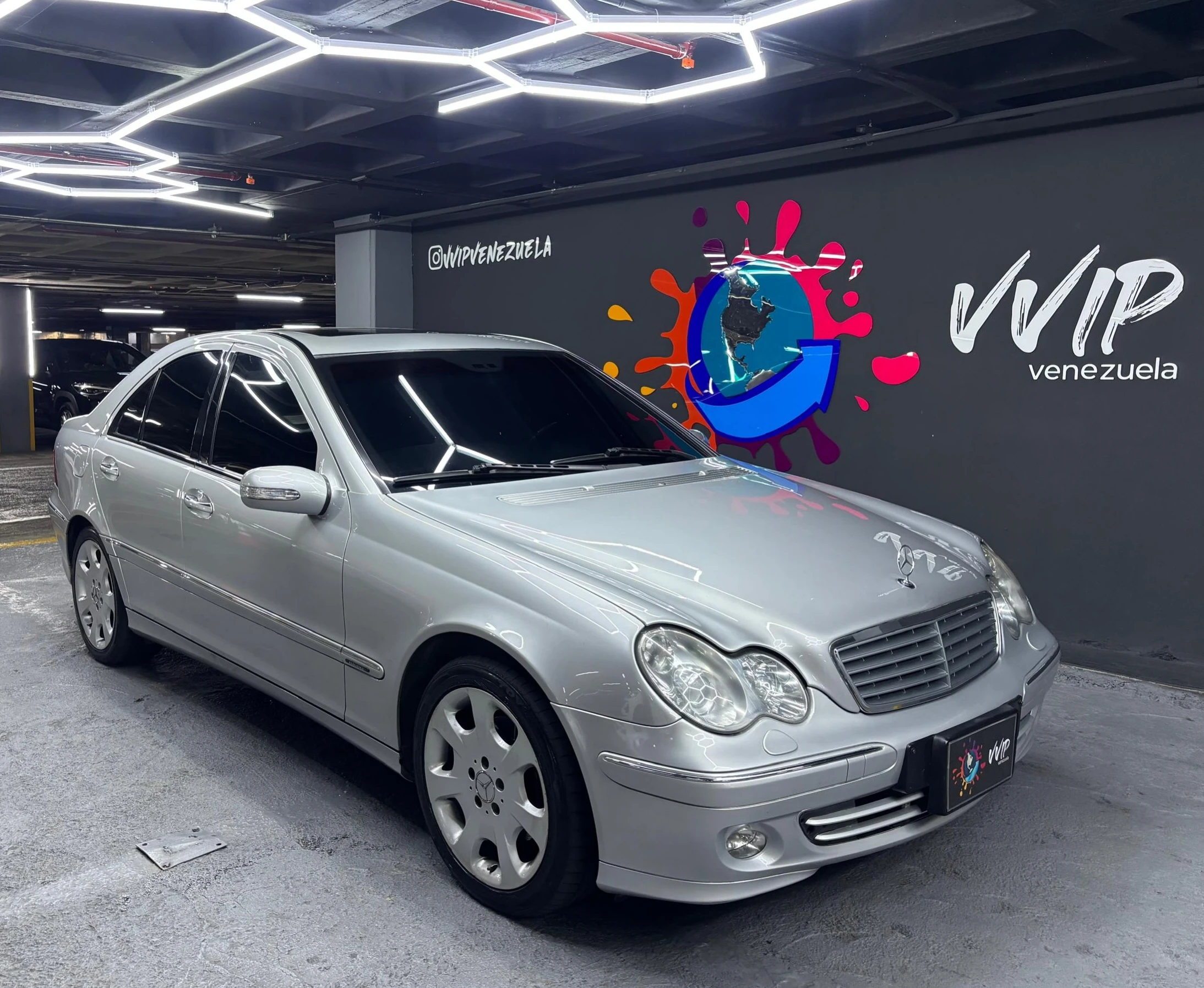 2005 Mercedes-Benz C320 Año 2005