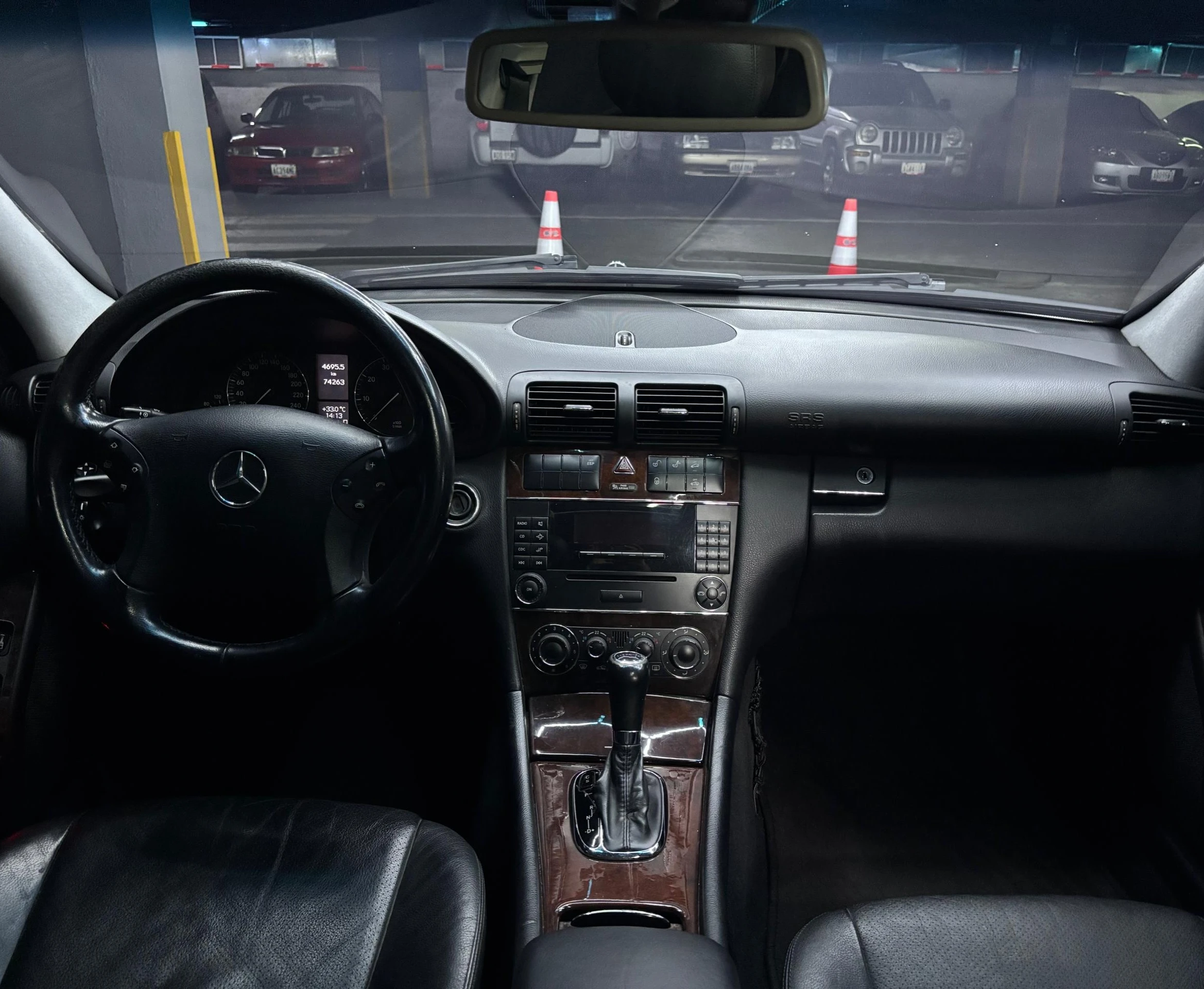 2005 Mercedes-Benz C320 Año 2005 — foto 9