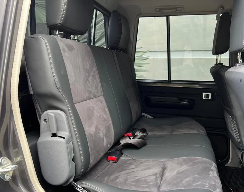 2024 Toyota Land Cruiser Dubai — foto 3