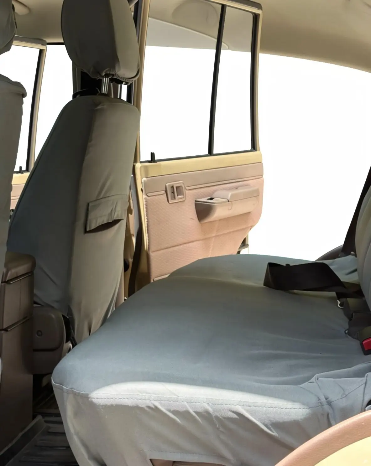 2021 Toyota Land Cruiser S76 2021 — foto 3