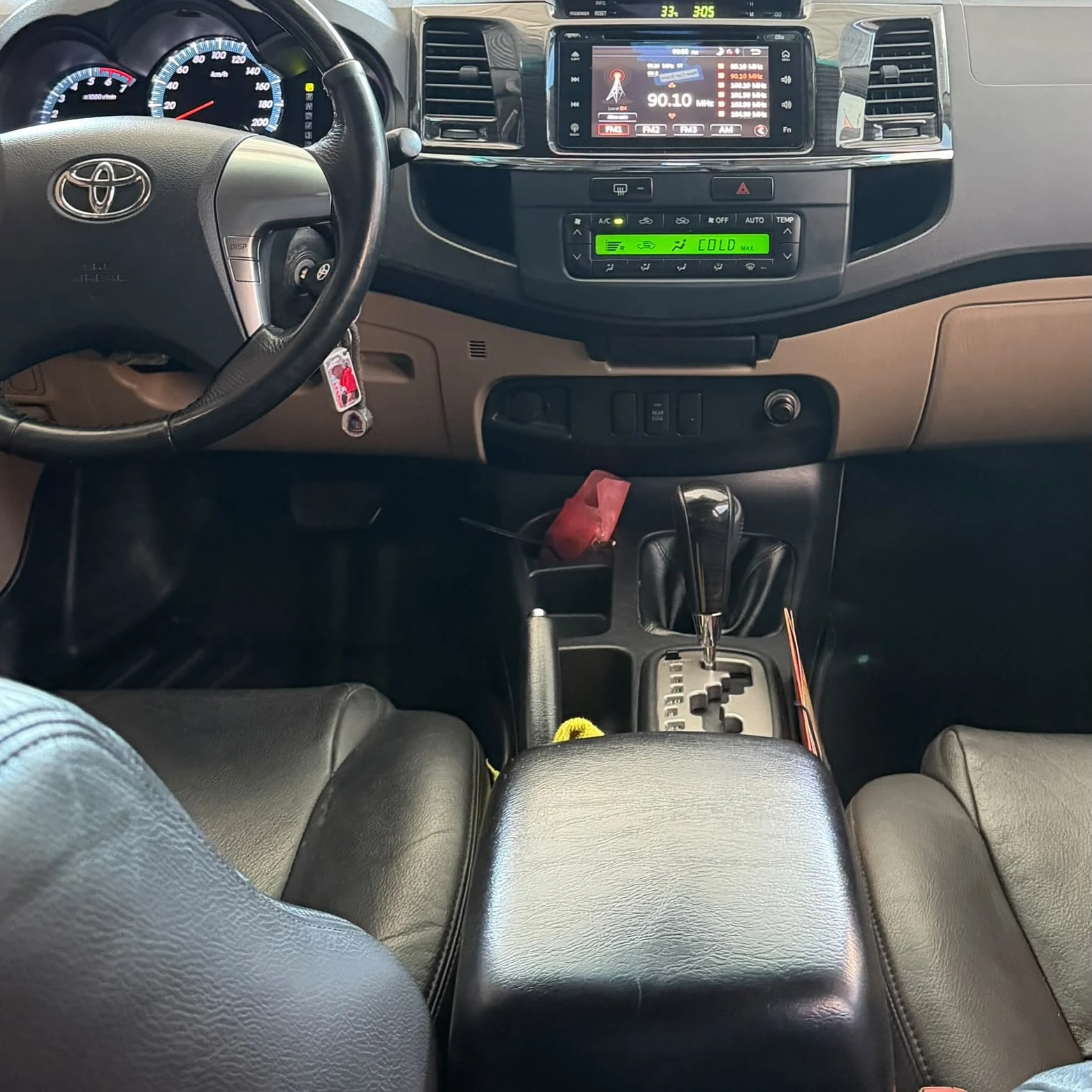 2019 Toyota Fortuner — foto 4