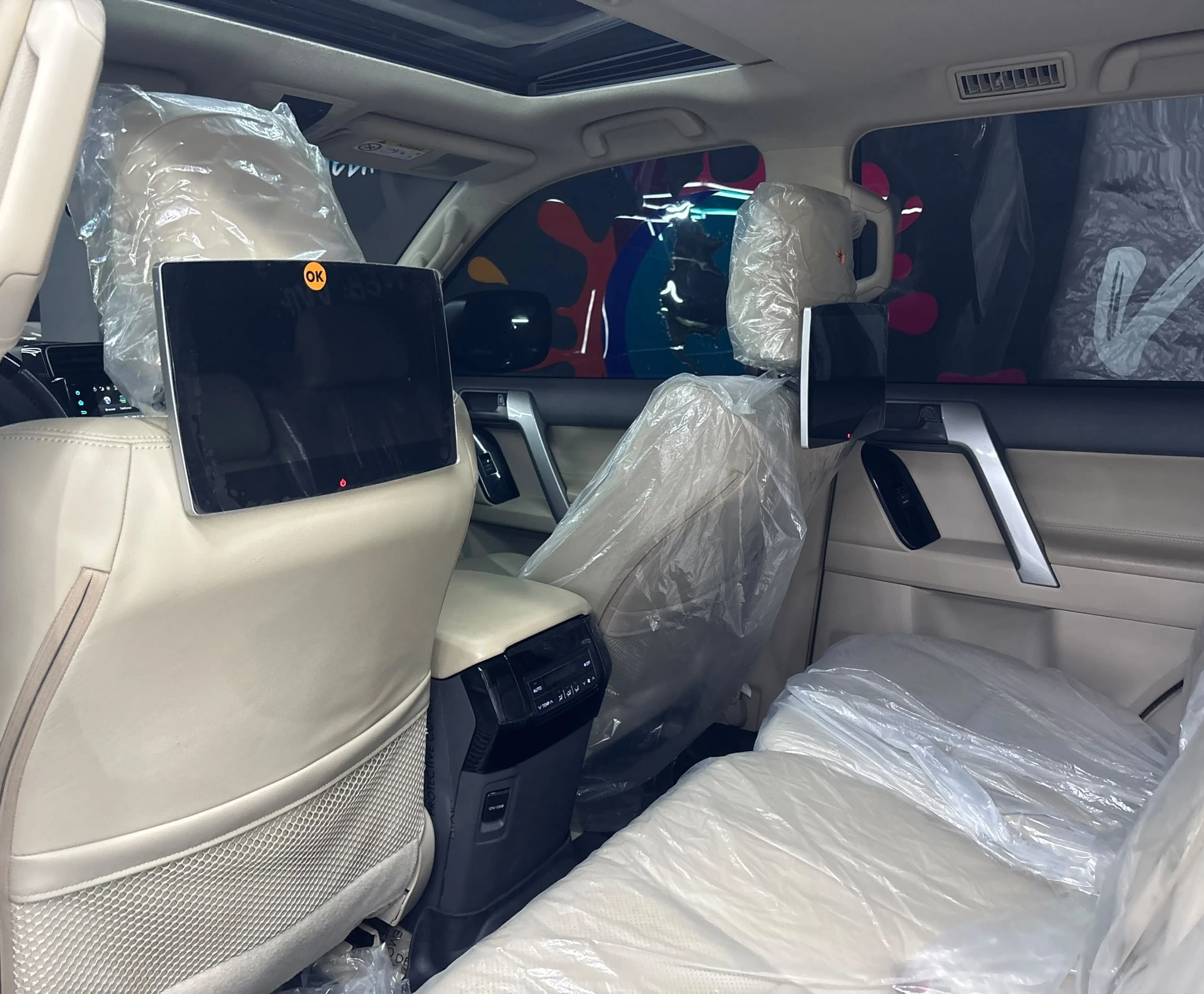 2023 Toyota Land Cruiser Prado VX 70 aniversario Dubai — foto 13