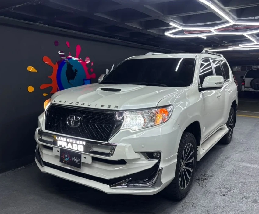 2023 Toyota Land Cruiser Prado VX 70 aniversario Dubai — foto 19