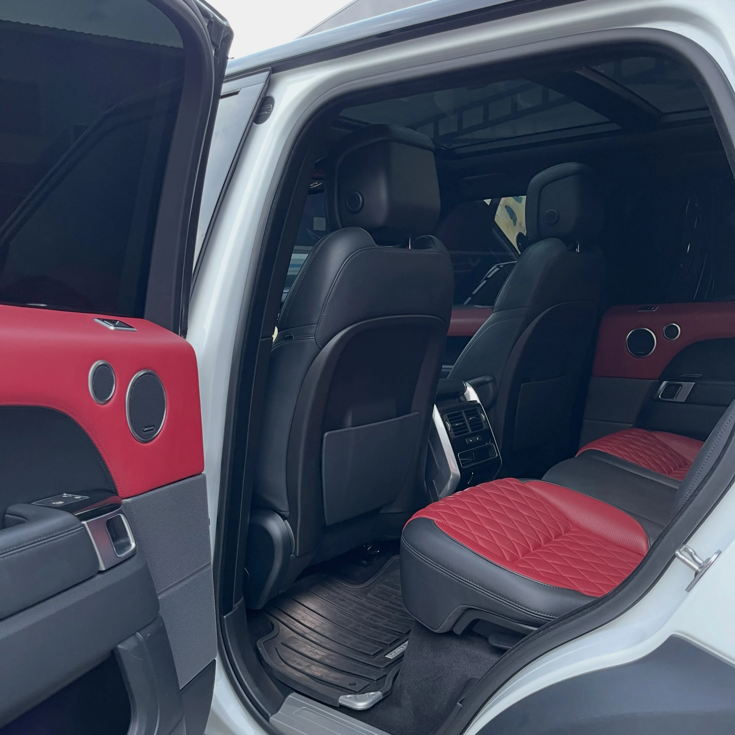 2020 Land Rover Range Rover LUMMA CLR RS — foto 8