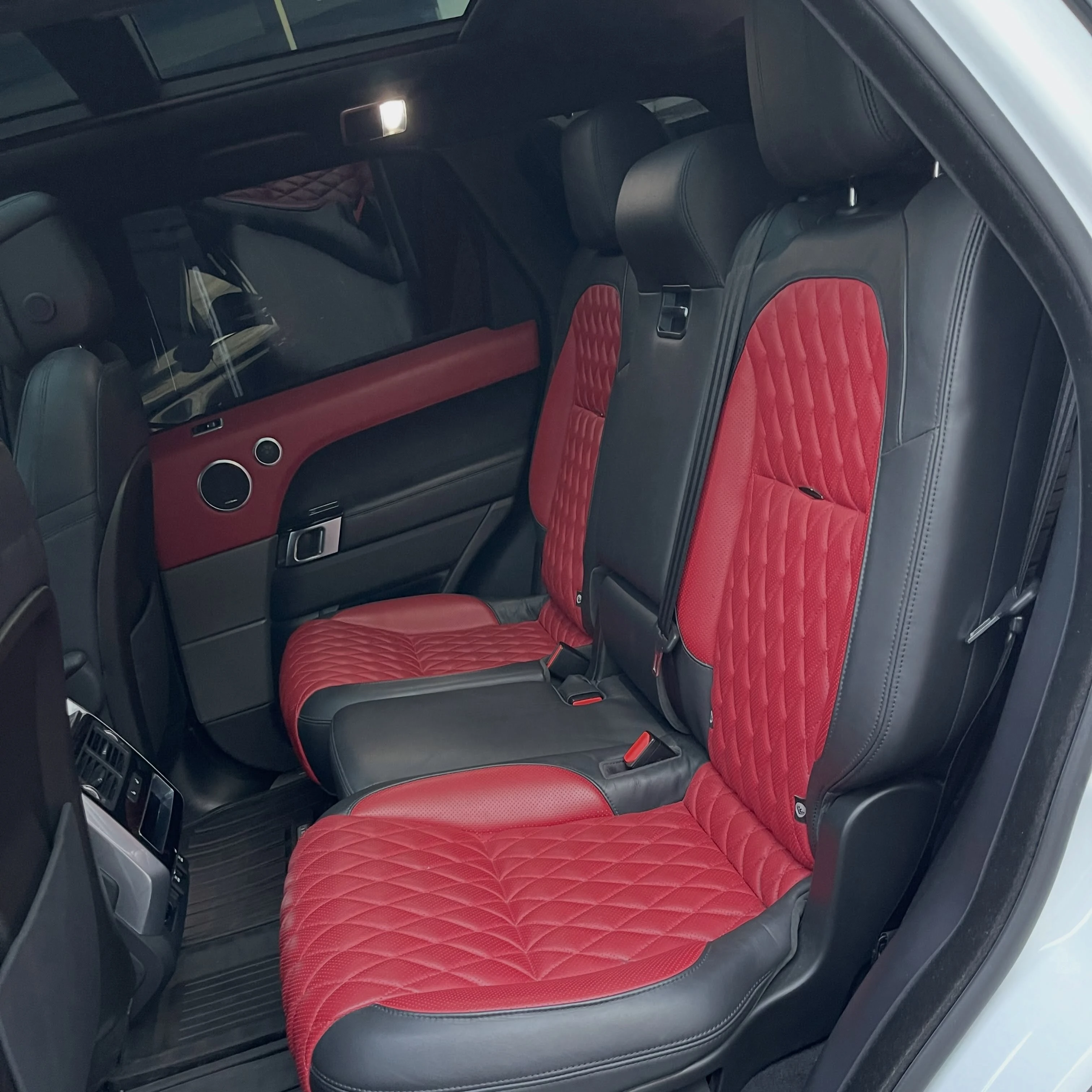 2020 Land Rover Range Rover LUMMA CLR RS — foto 9