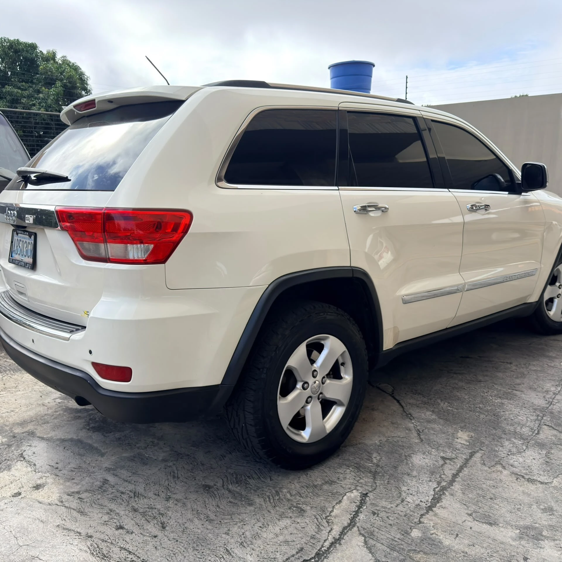 2013 Jeep Grand Cherokee Limited — foto 4