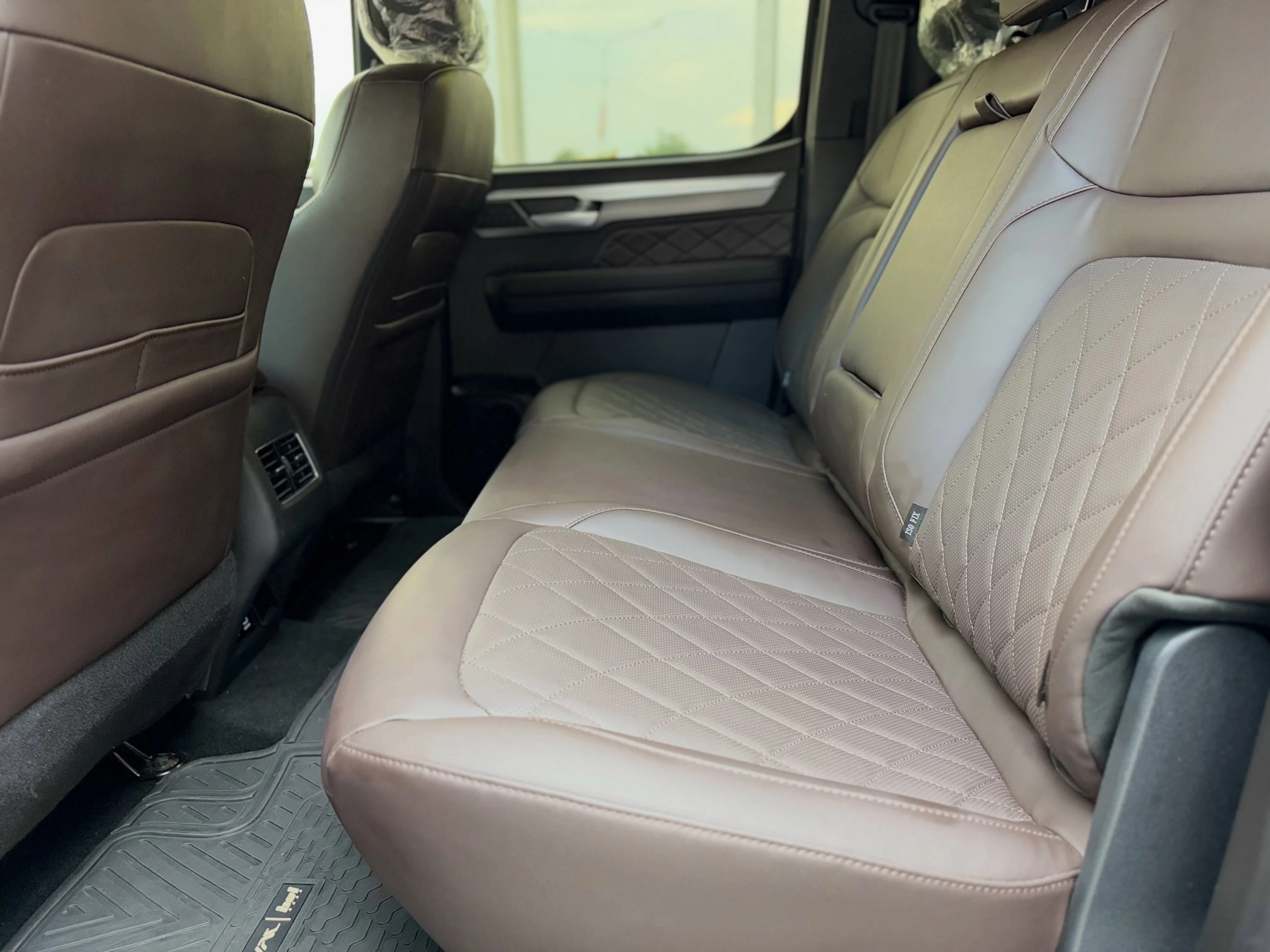 2025 JAC T9 — foto 6