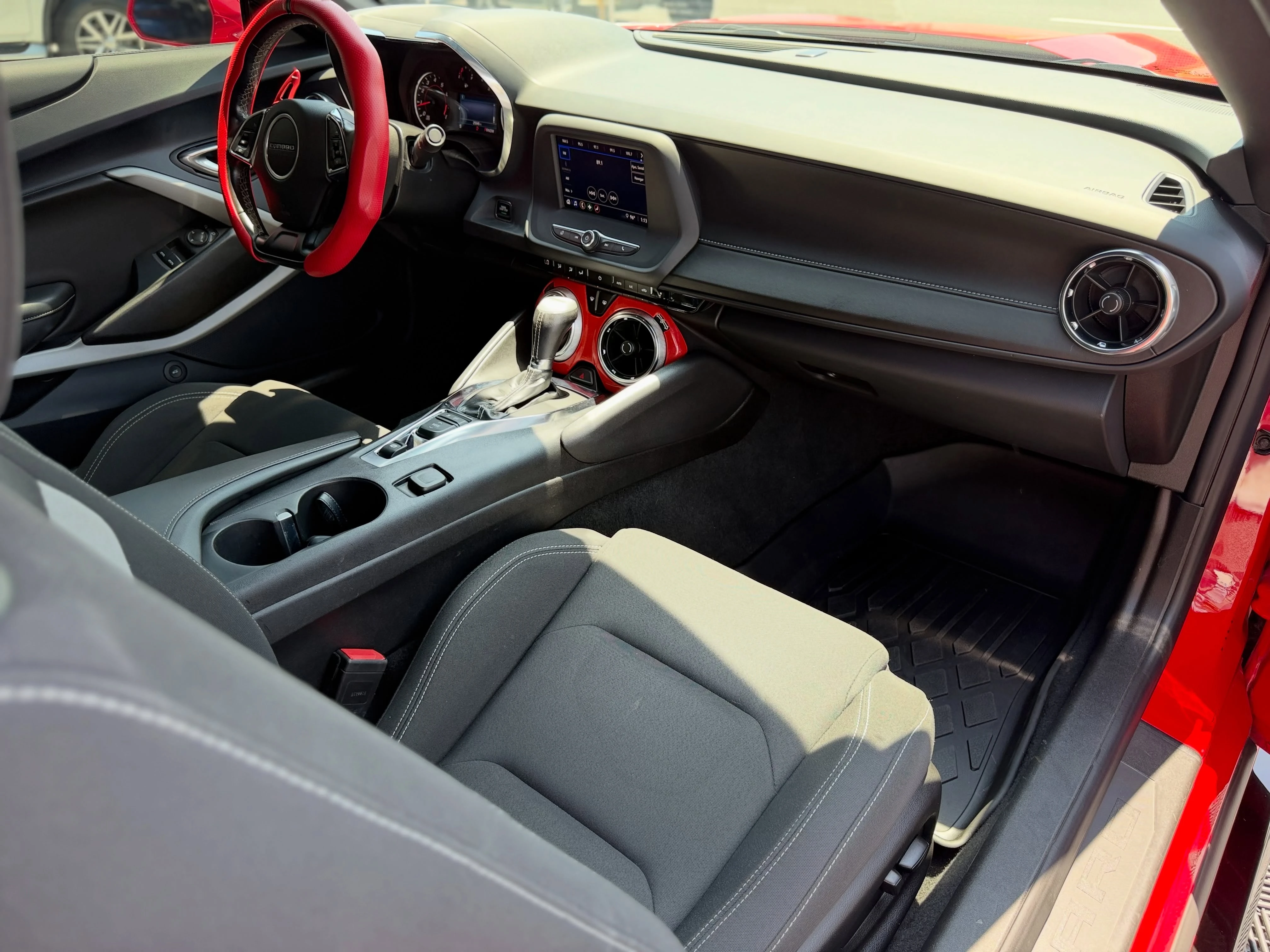 2023 Chevrolet Camaro RS 4cil — foto 7