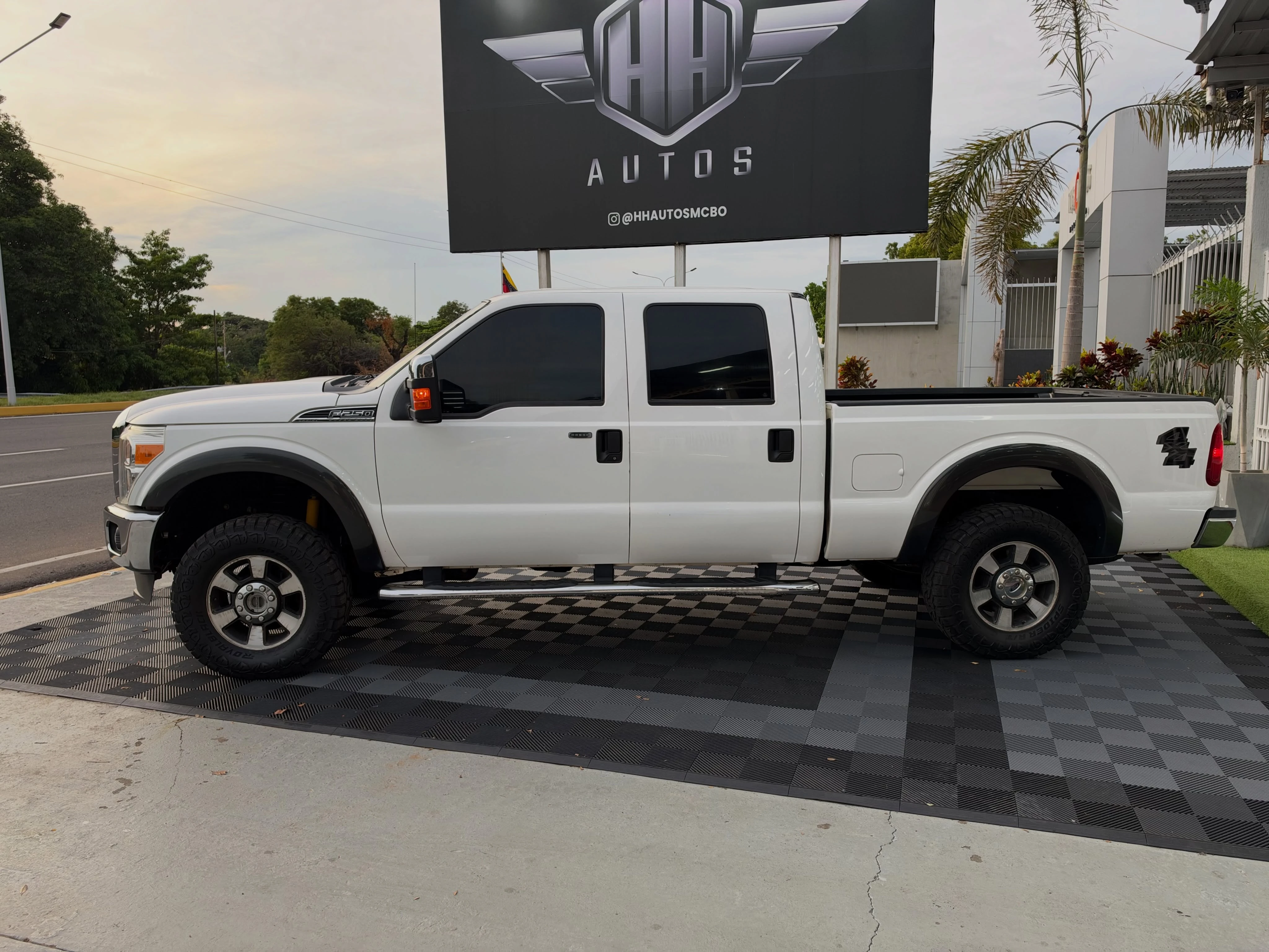 2015 Ford F-250 — foto 3