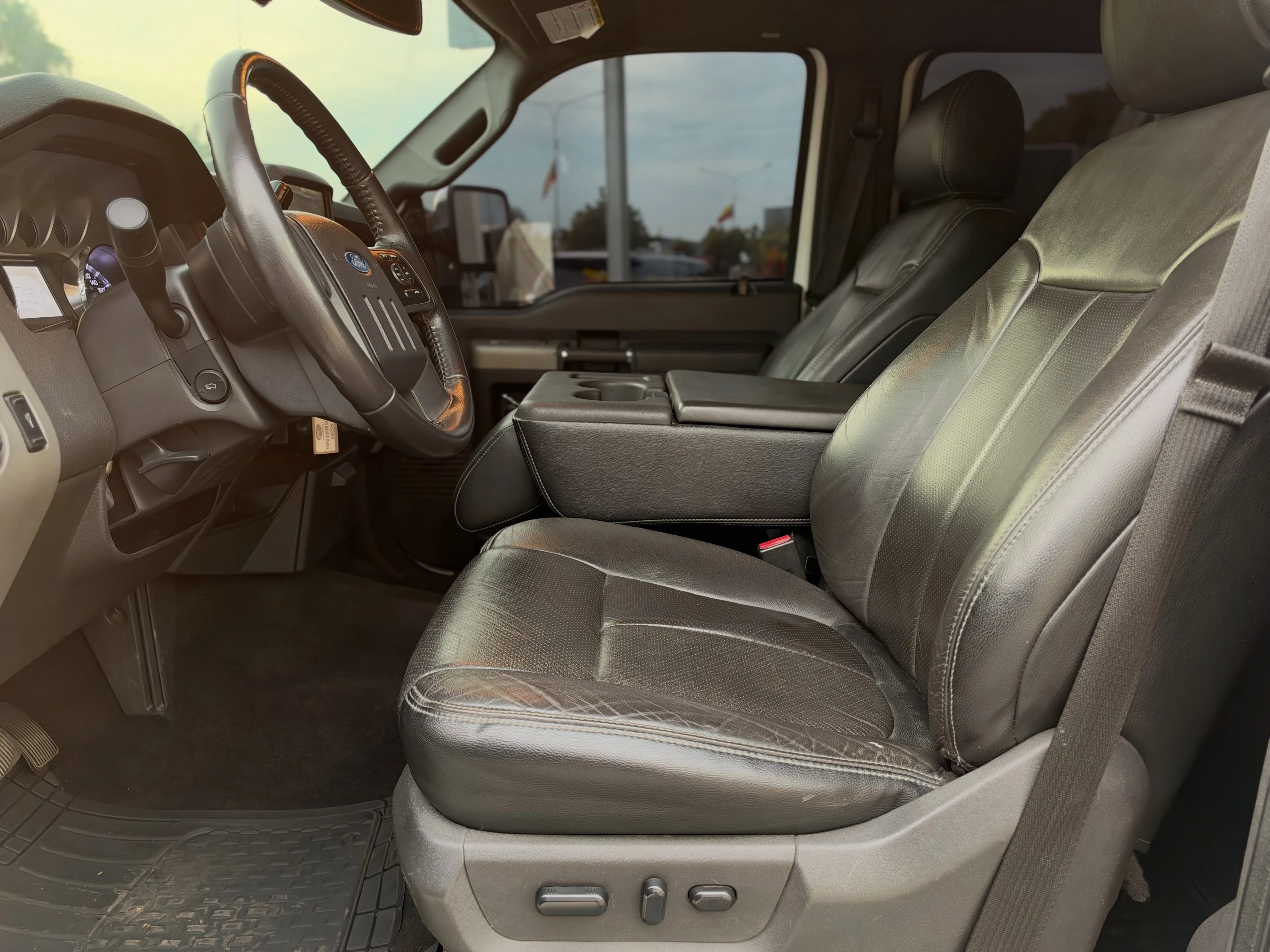 2015 Ford F-250 — foto 6