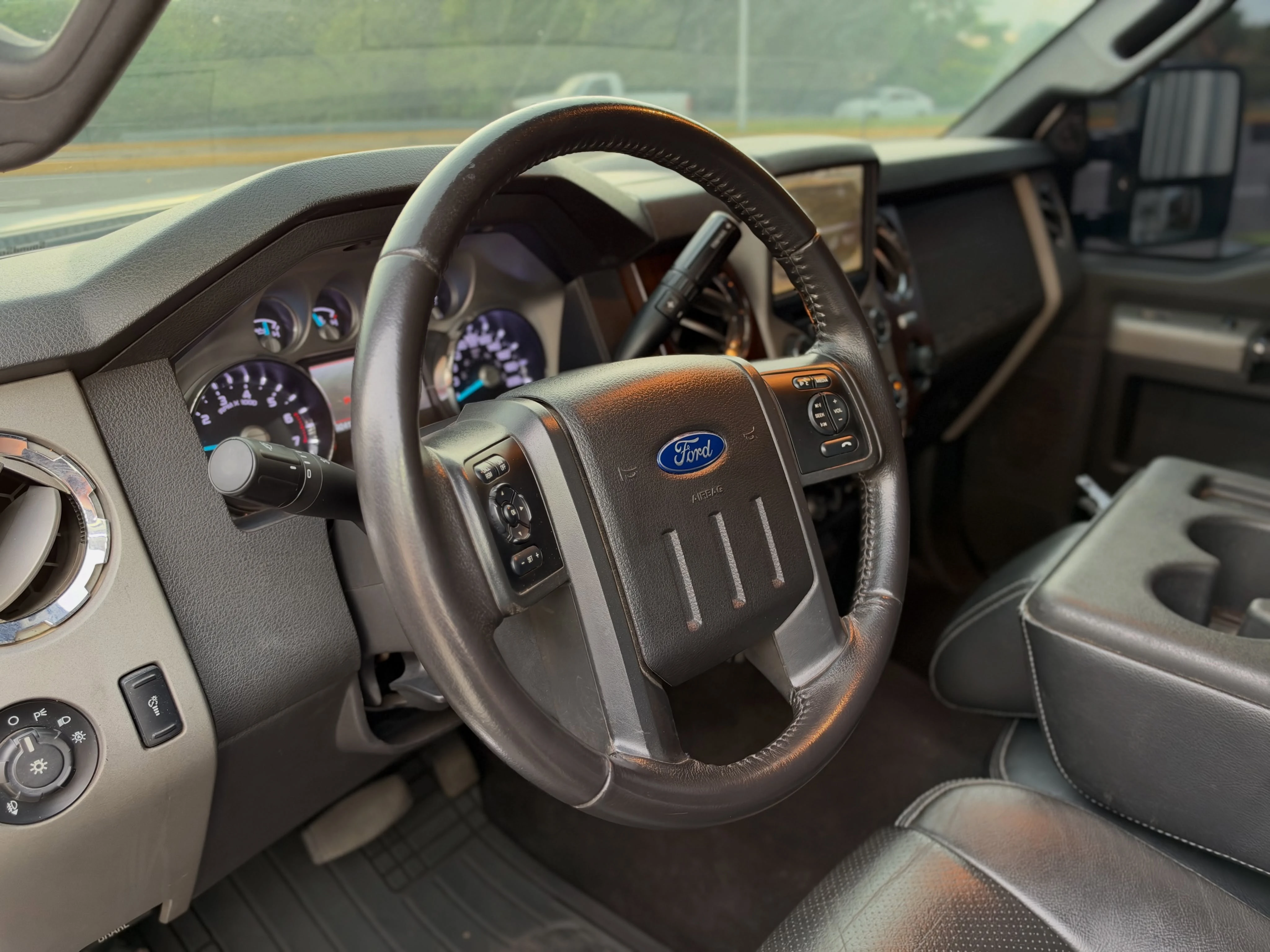 2015 Ford F-250 — foto 9
