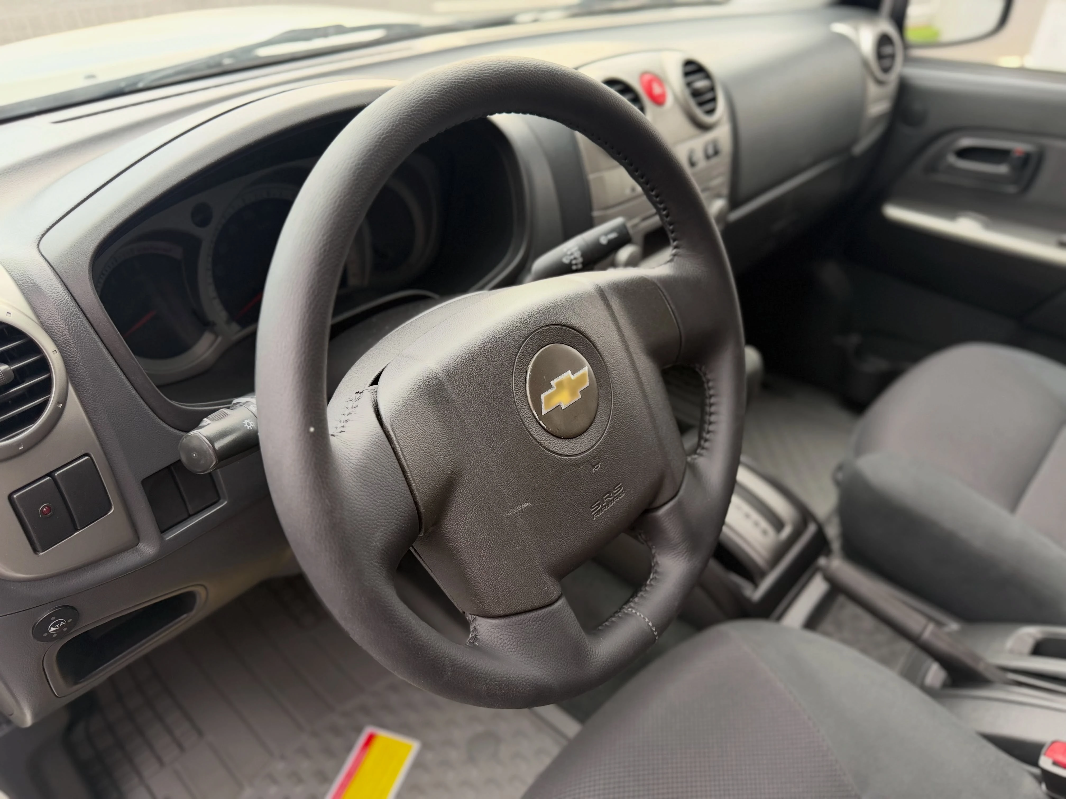2012 Chevrolet DMAX — foto 9