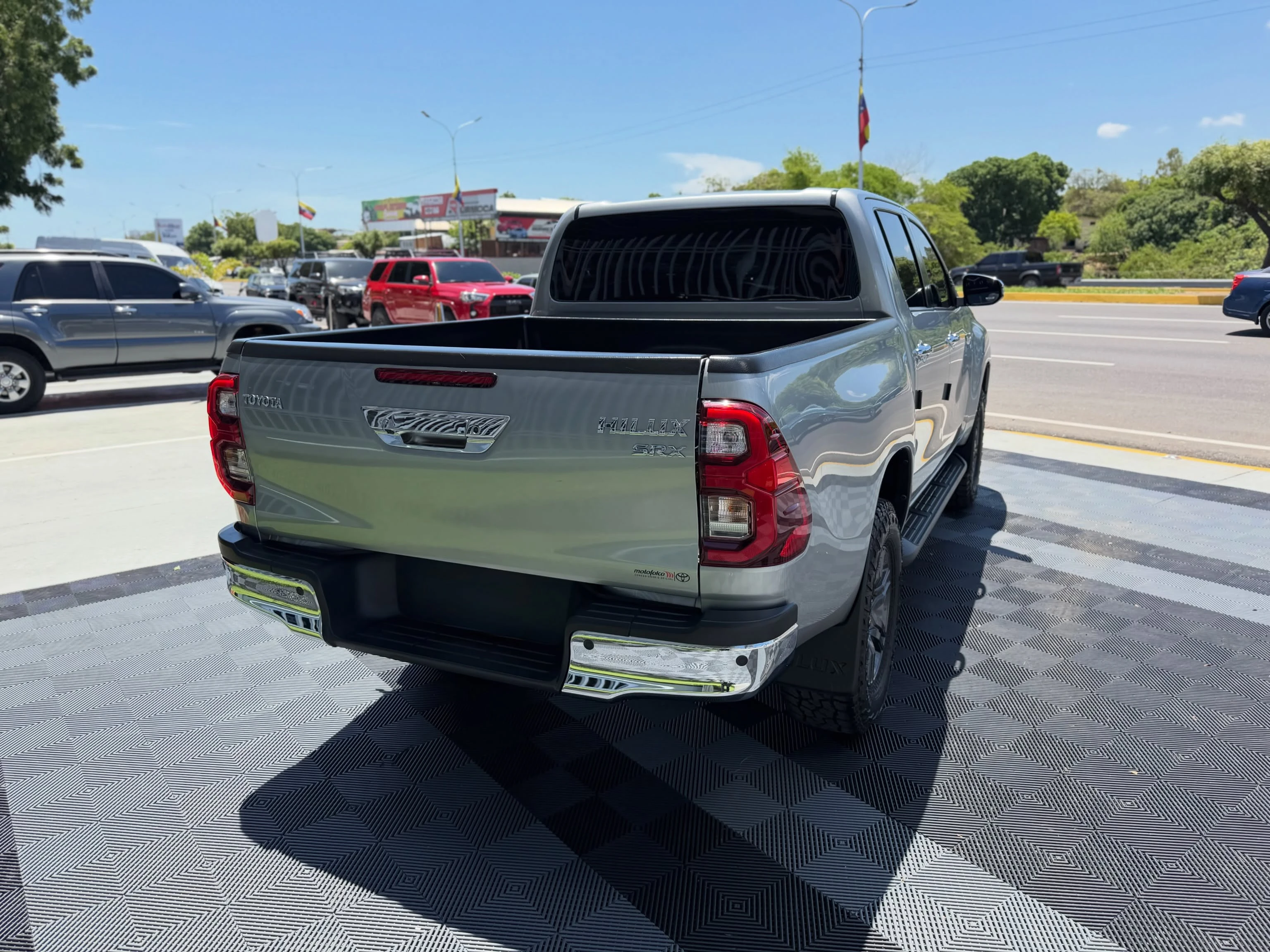 2024 Toyota Hilux V6 — foto 4