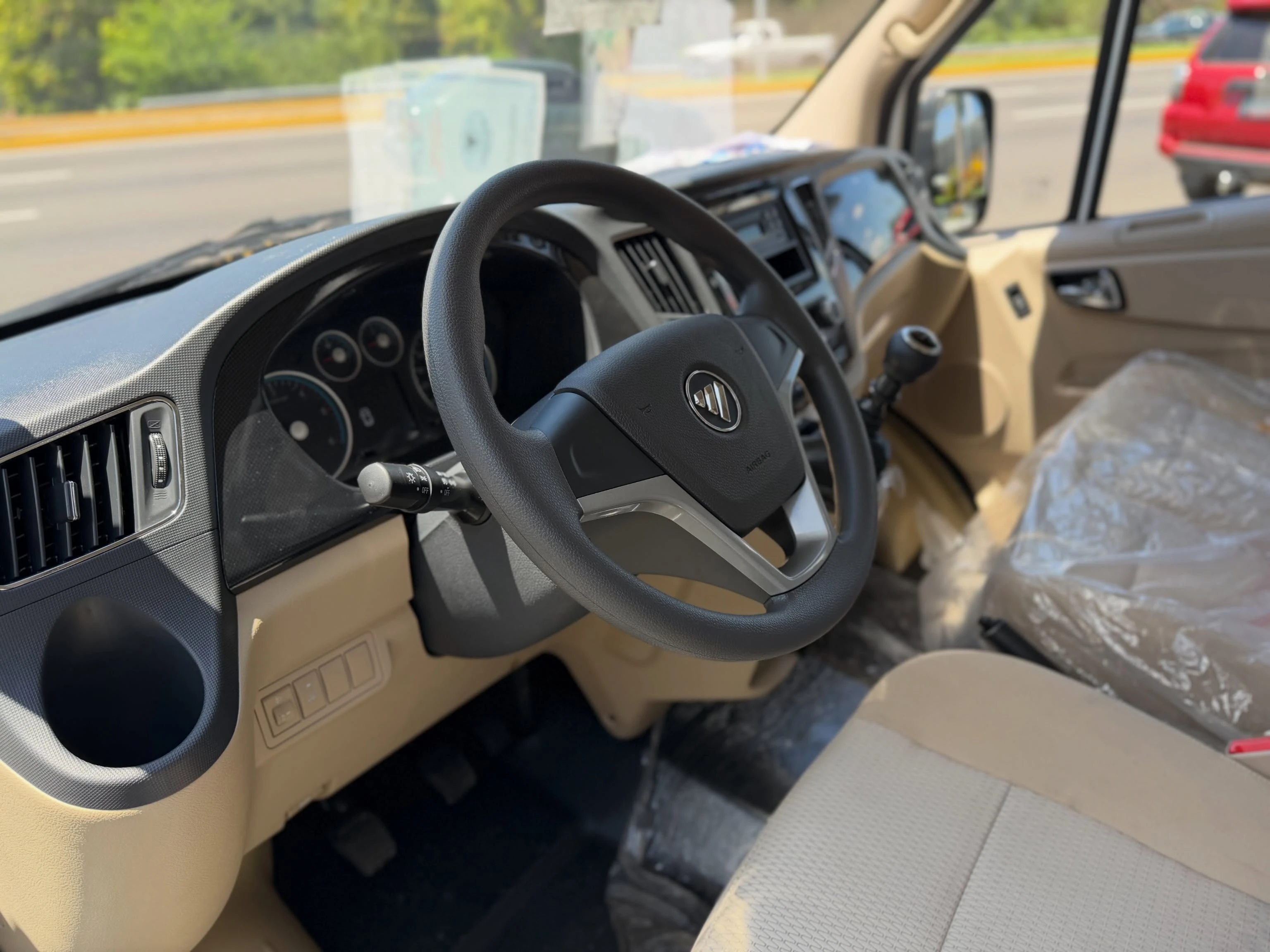 2026 Foton Toano 15 puestos — foto 9