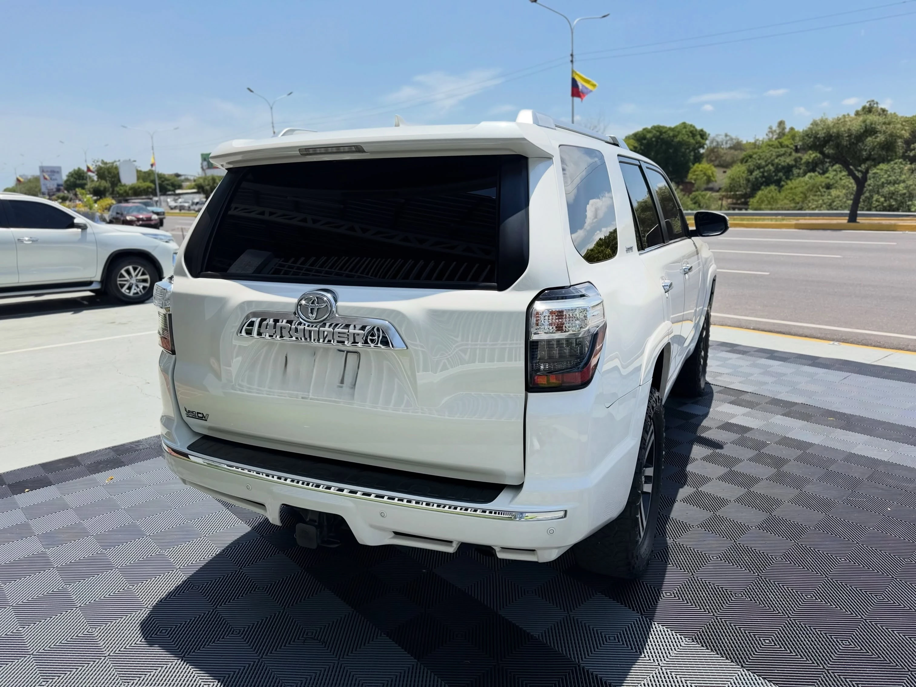 2015 Toyota 4Runner Limited — foto 4