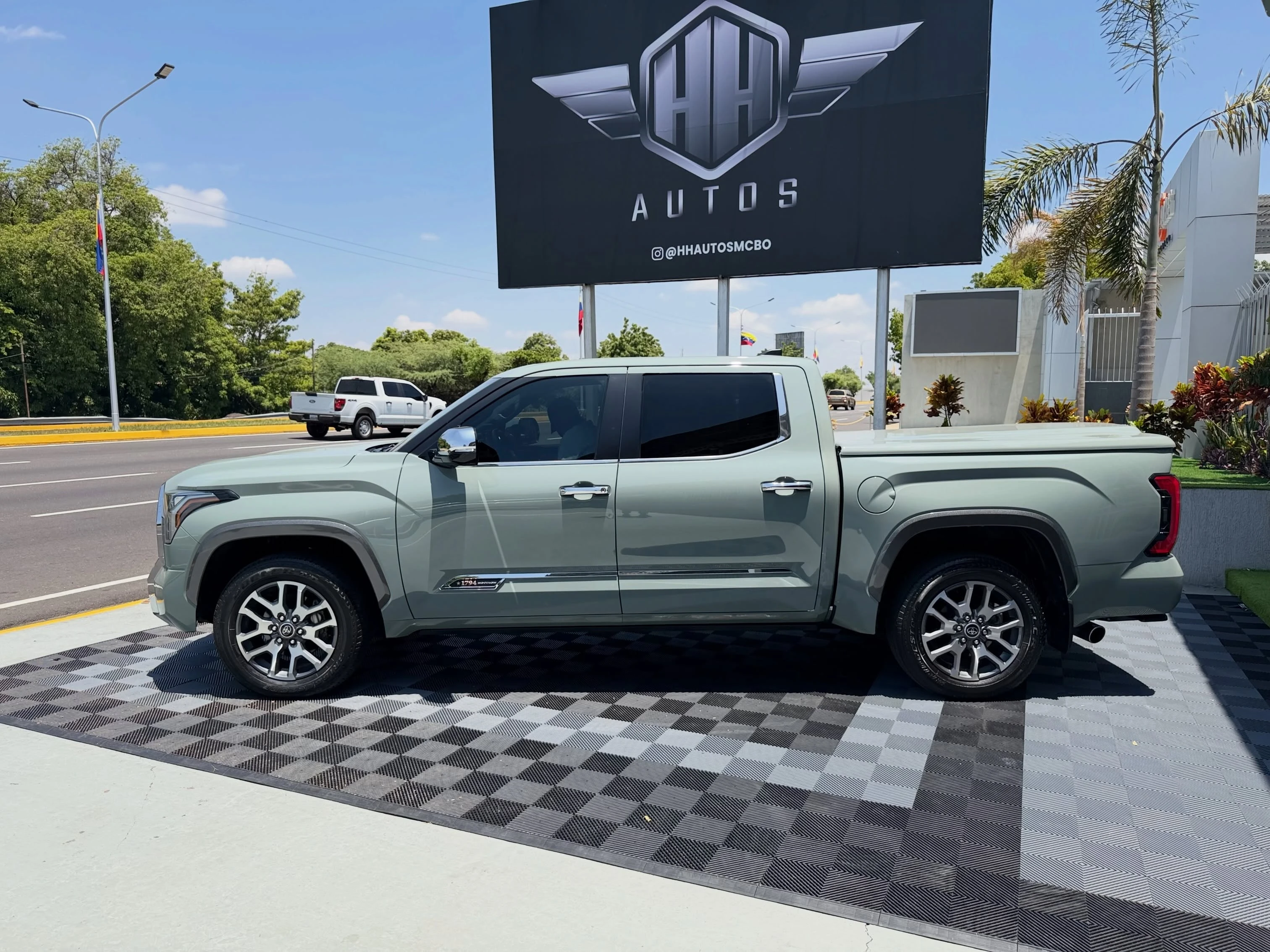 2024 Toyota Tundra 1794 — foto 3