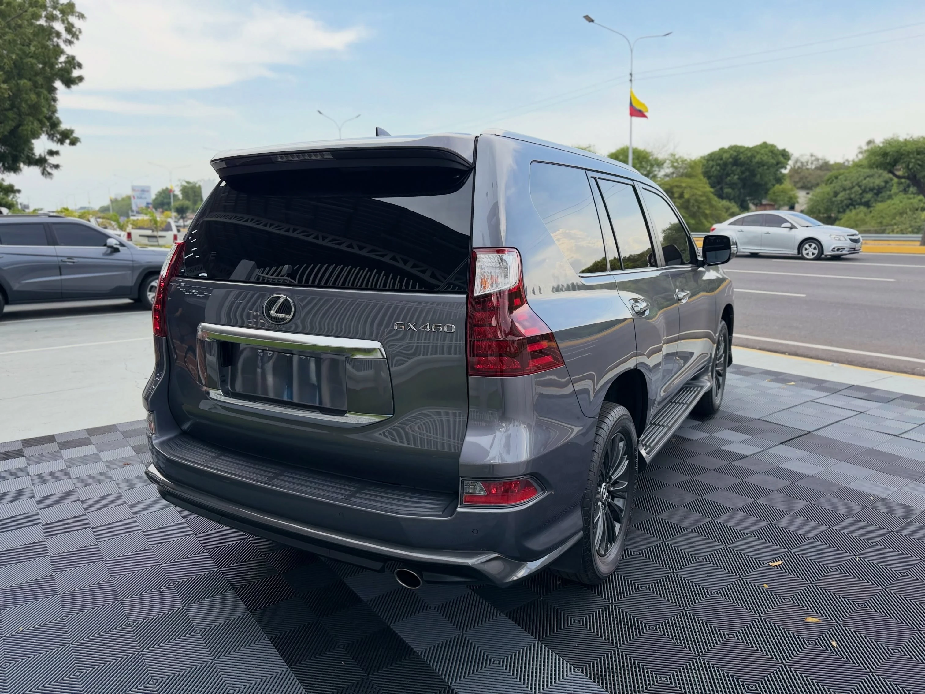 2020 Lexus GX 460 — foto 4