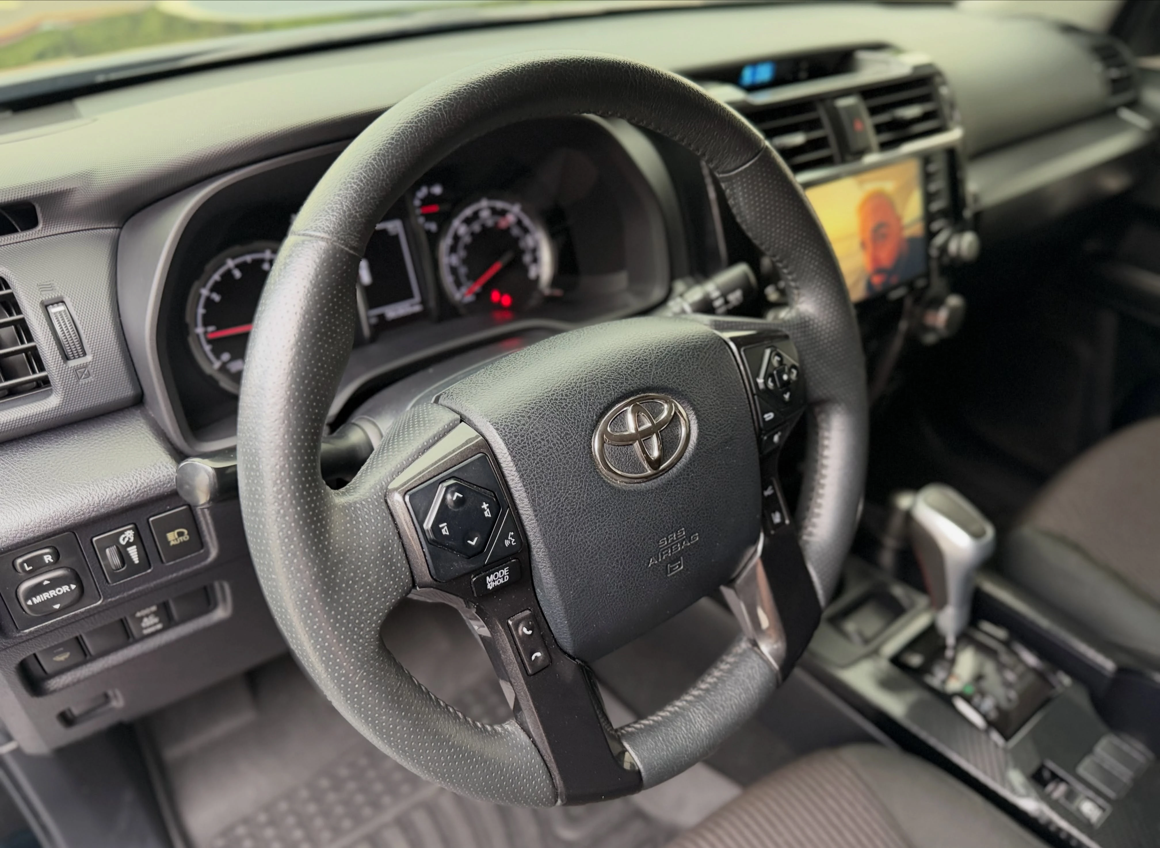 2021 Toyota 4Runner Trd off road — foto 9