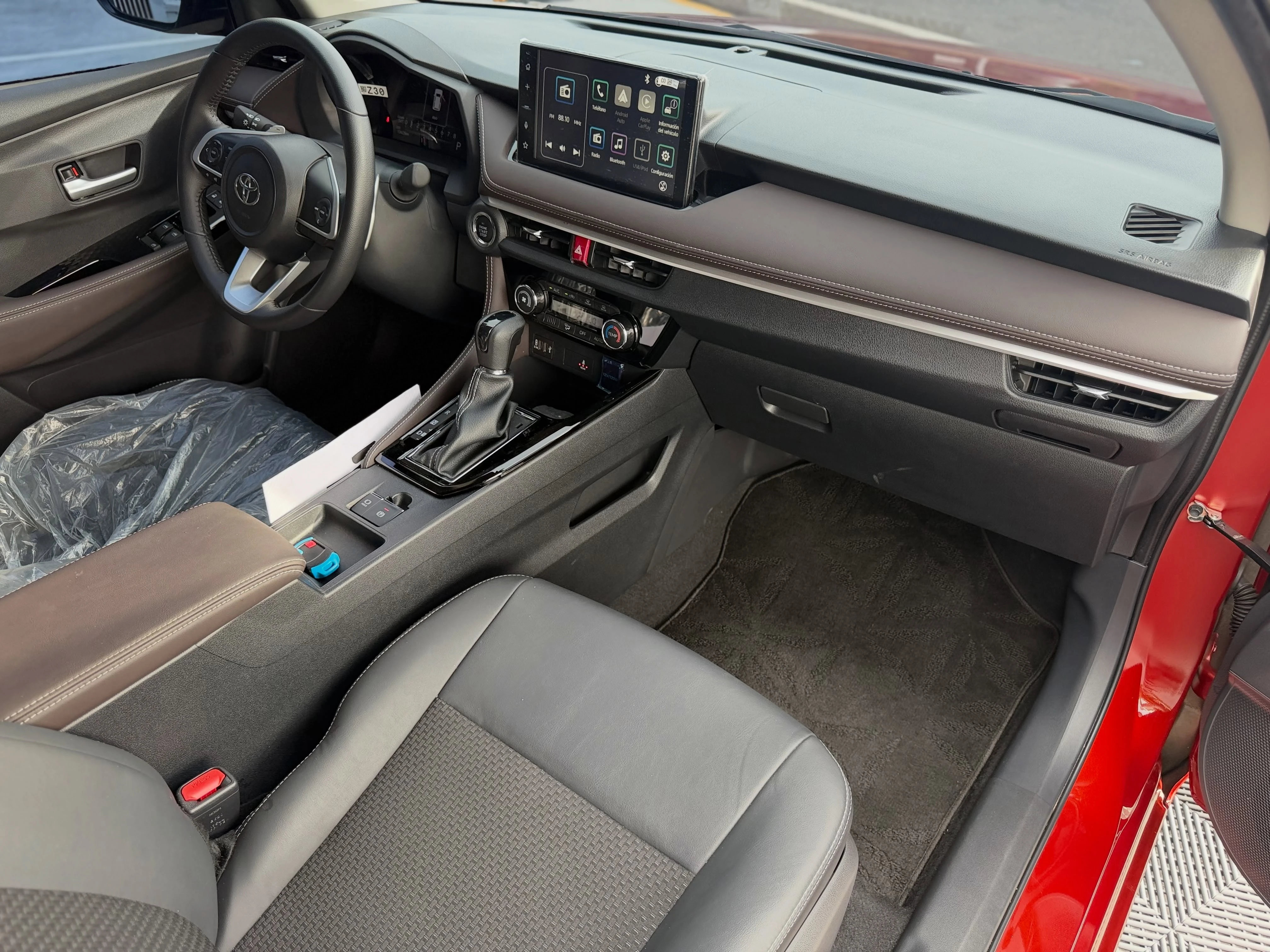 2026 Toyota Yaris G — foto 8