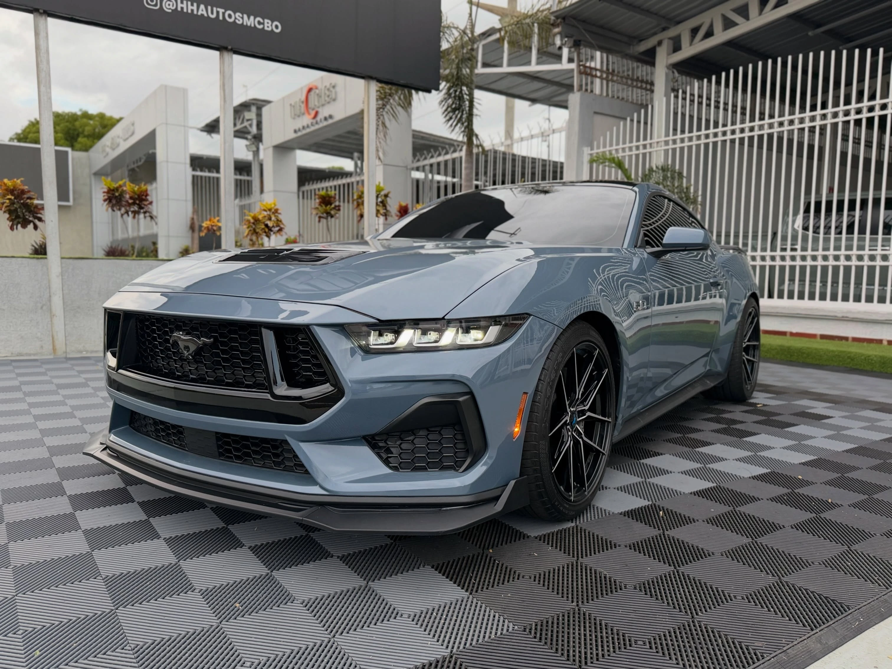 2024 Ford Mustang 5.0 GT — foto 2