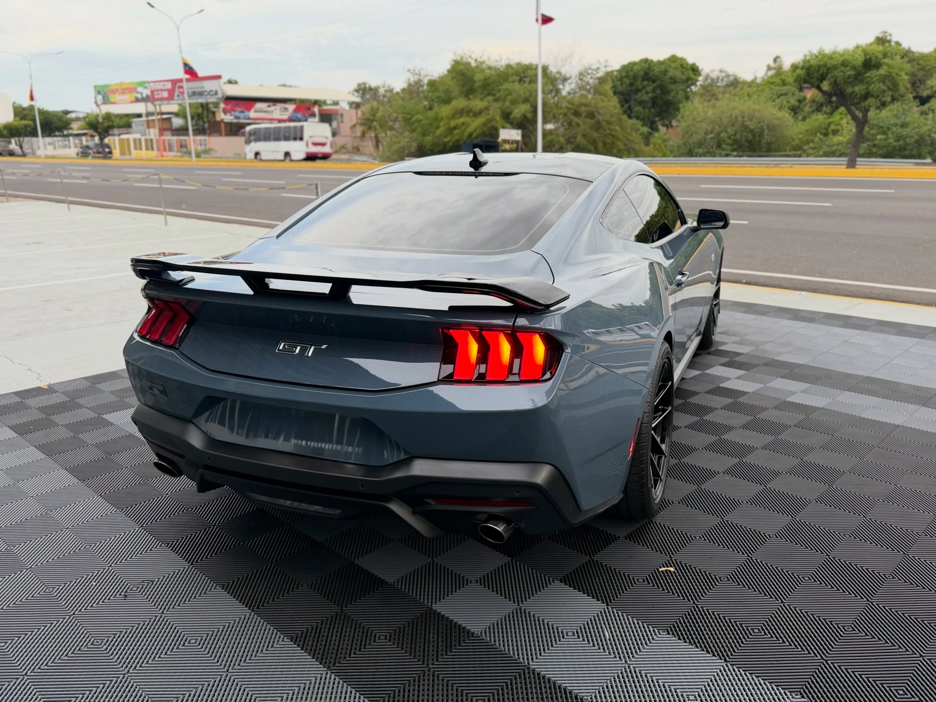 2024 Ford Mustang 5.0 GT — foto 5