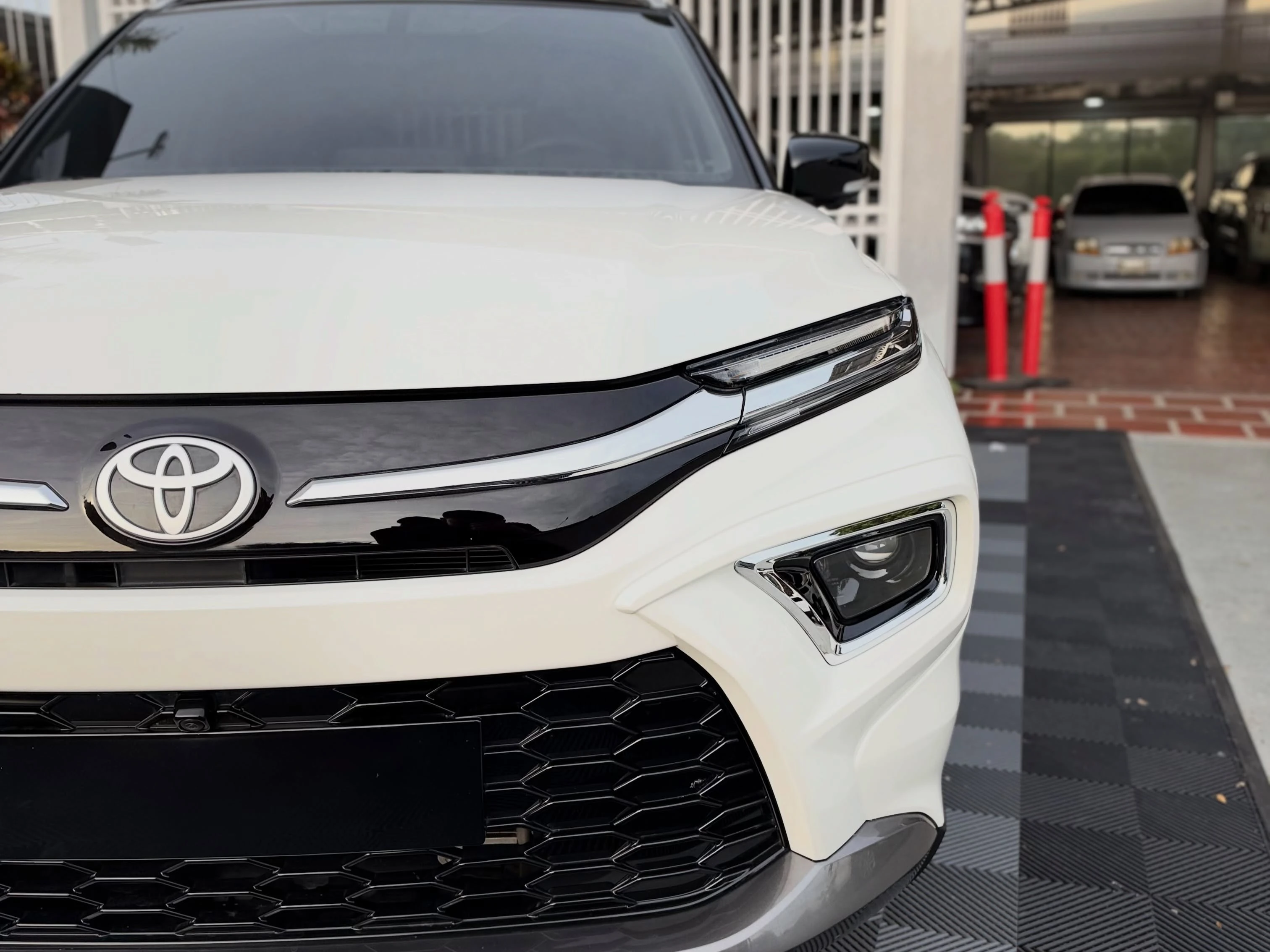 2025 Toyota Urban Cruiser — foto 5