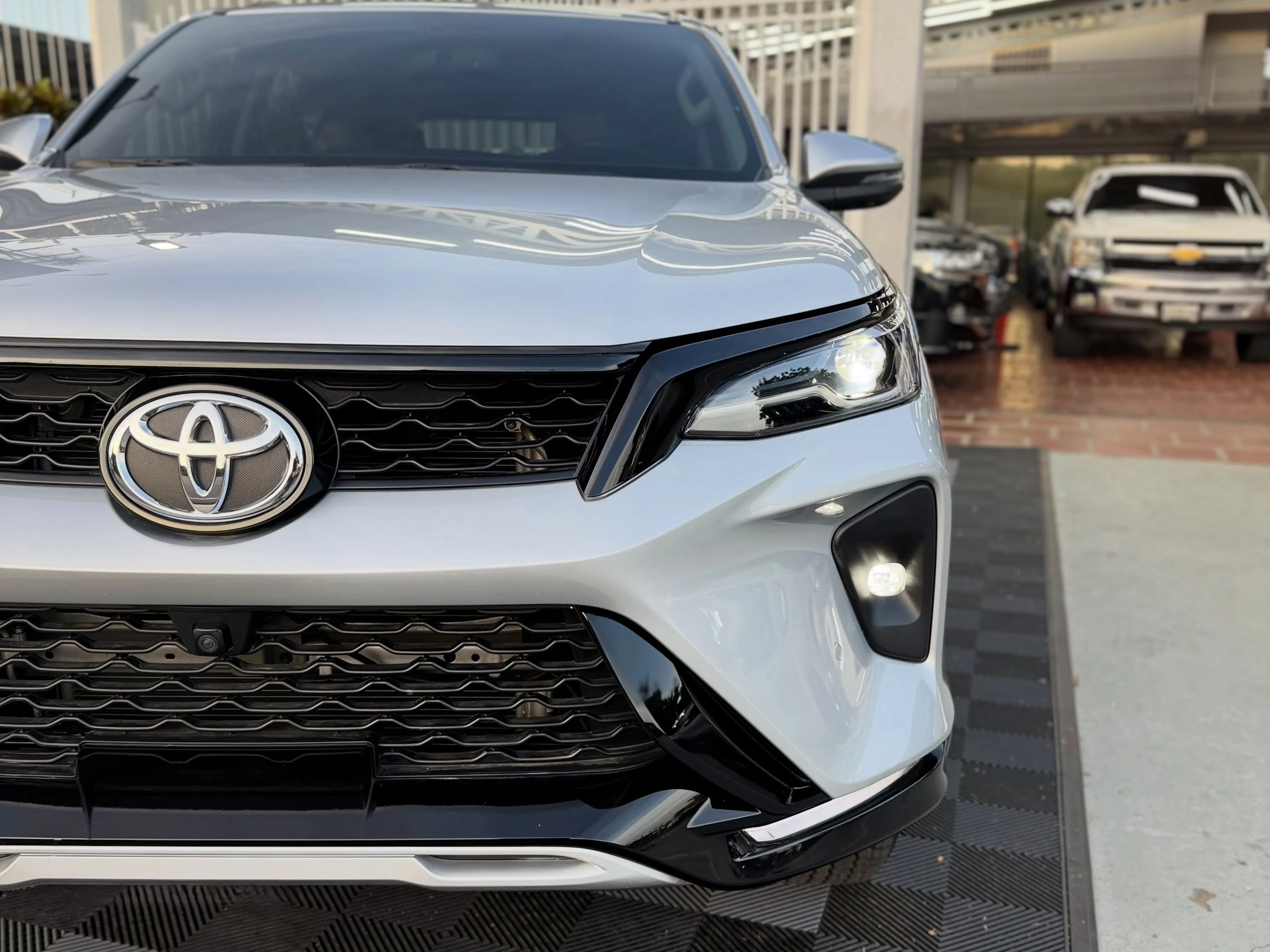 2026 Toyota Fortuner — foto 5