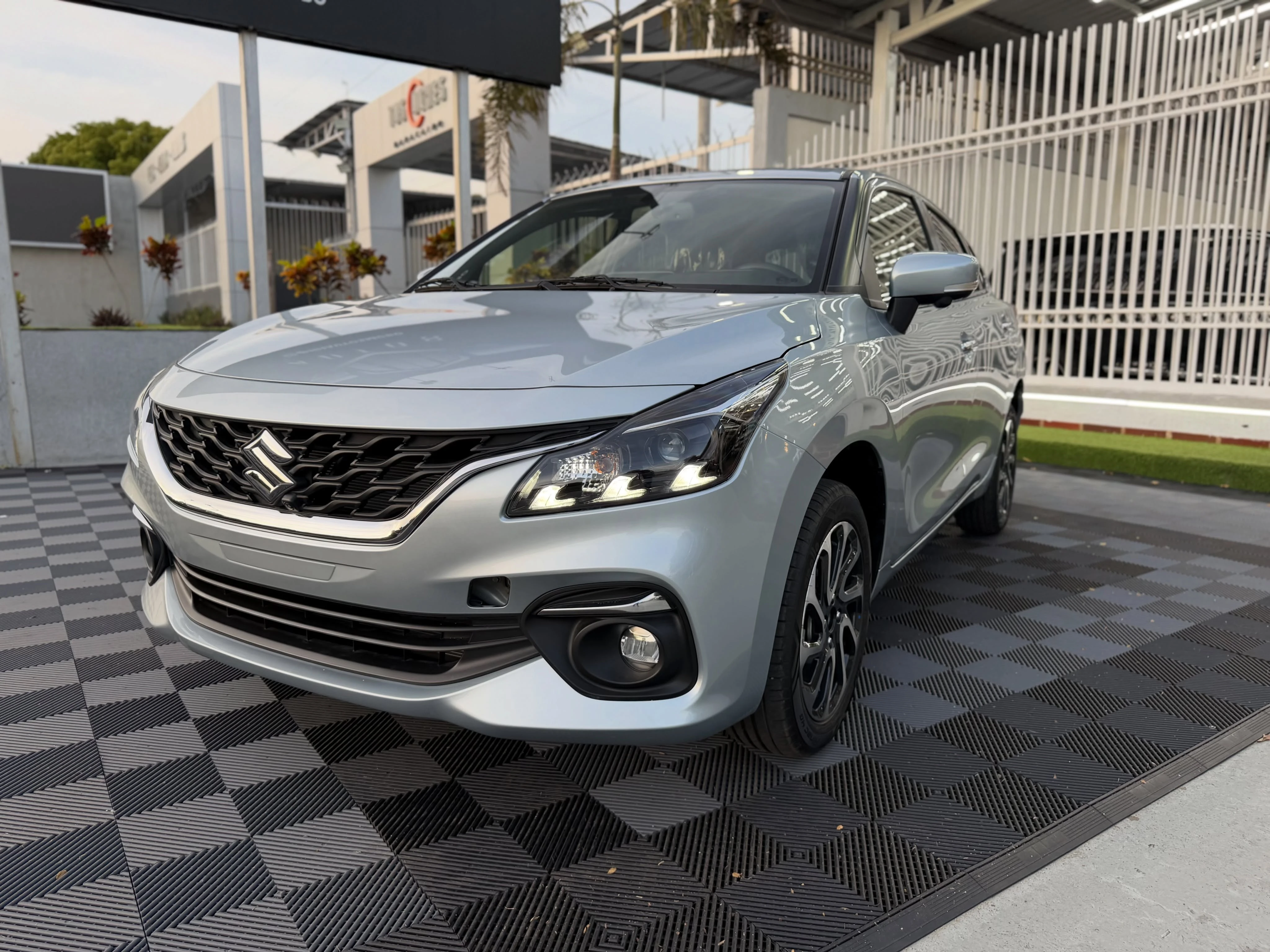 2026 Suzuki Baleno — foto 2