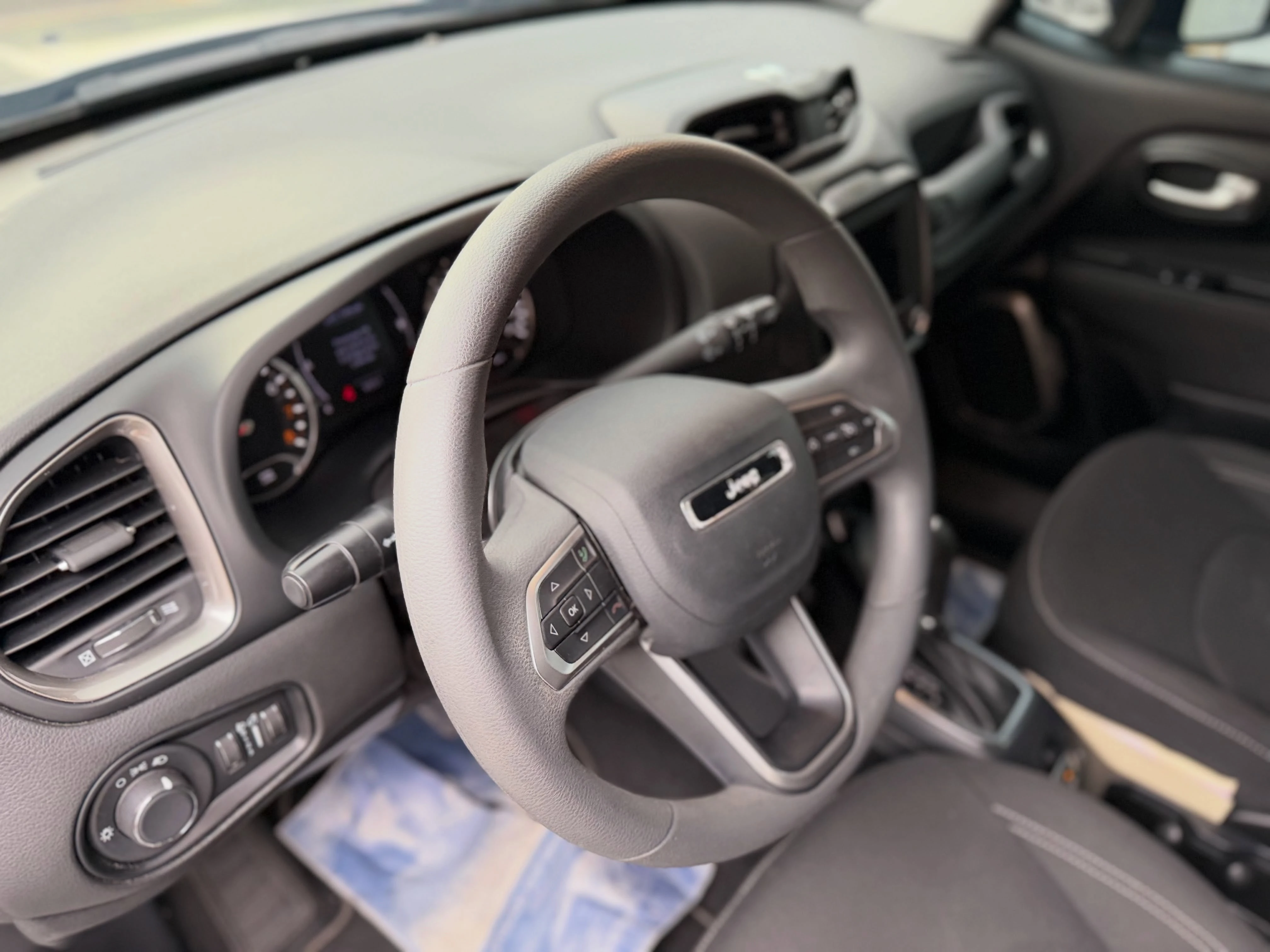 2023 Jeep Renegade — foto 9