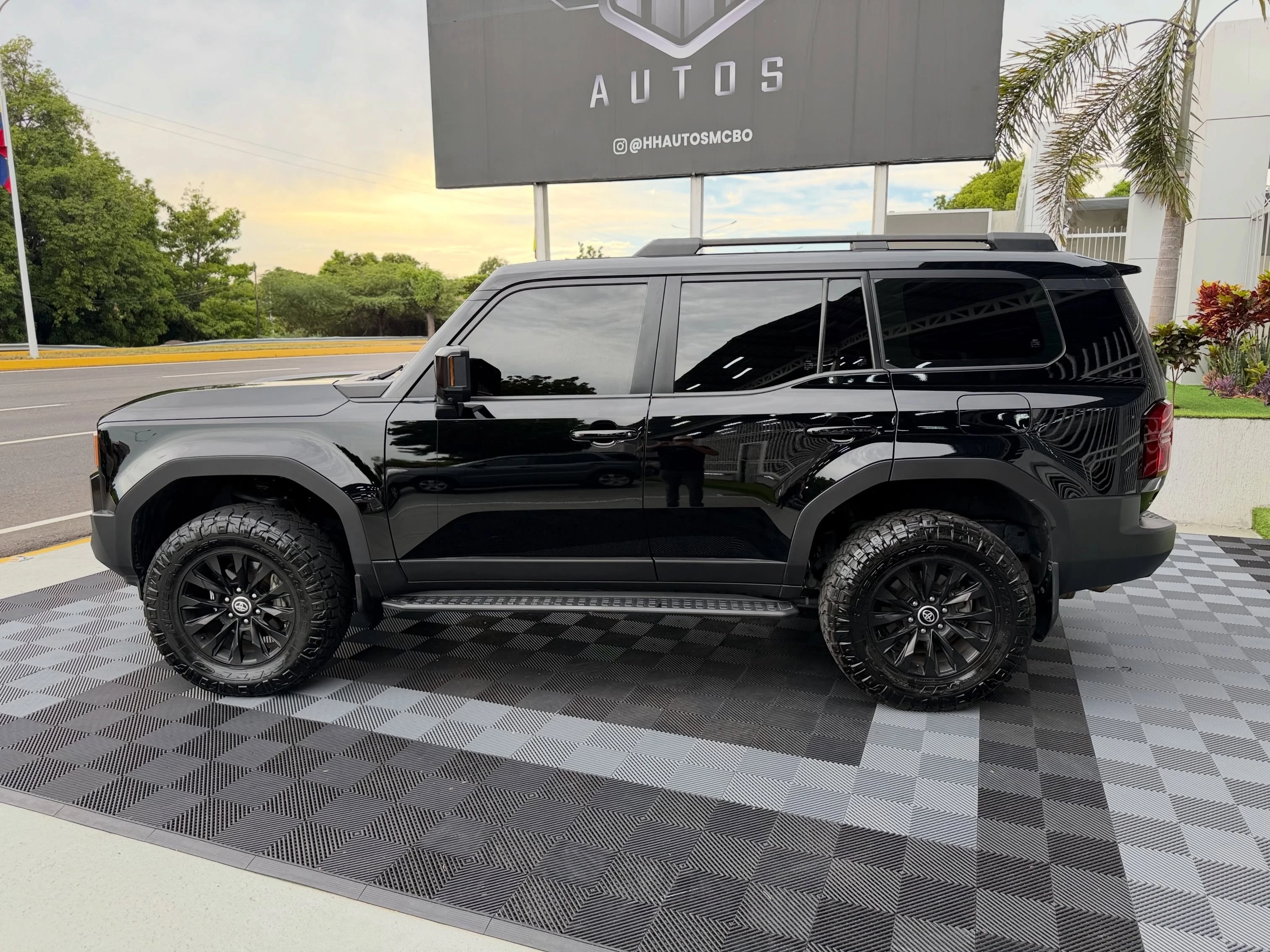 2024 Toyota Land Cruiser Prado — foto 3