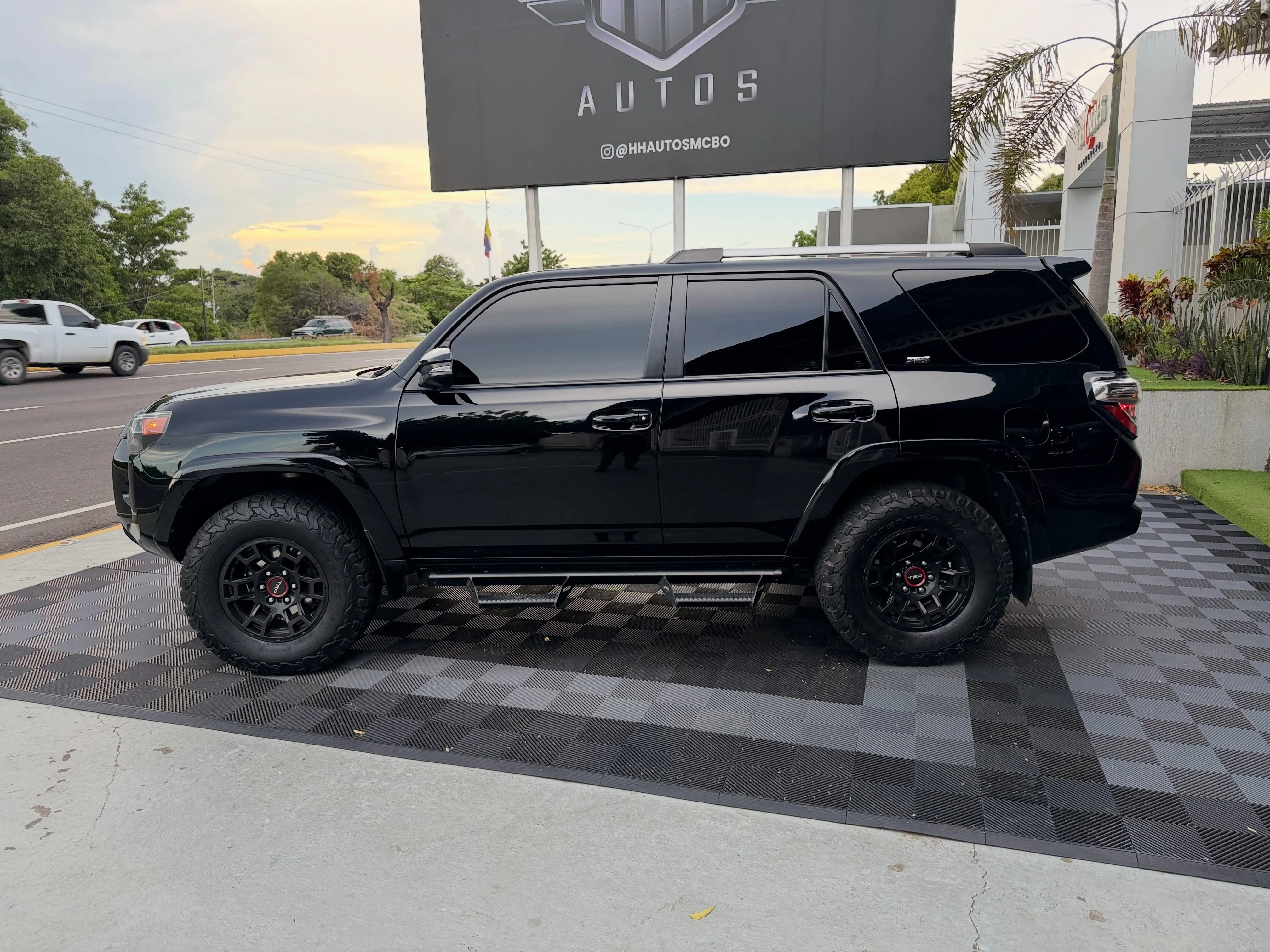2022 Toyota 4Runner Sr5 — foto 3