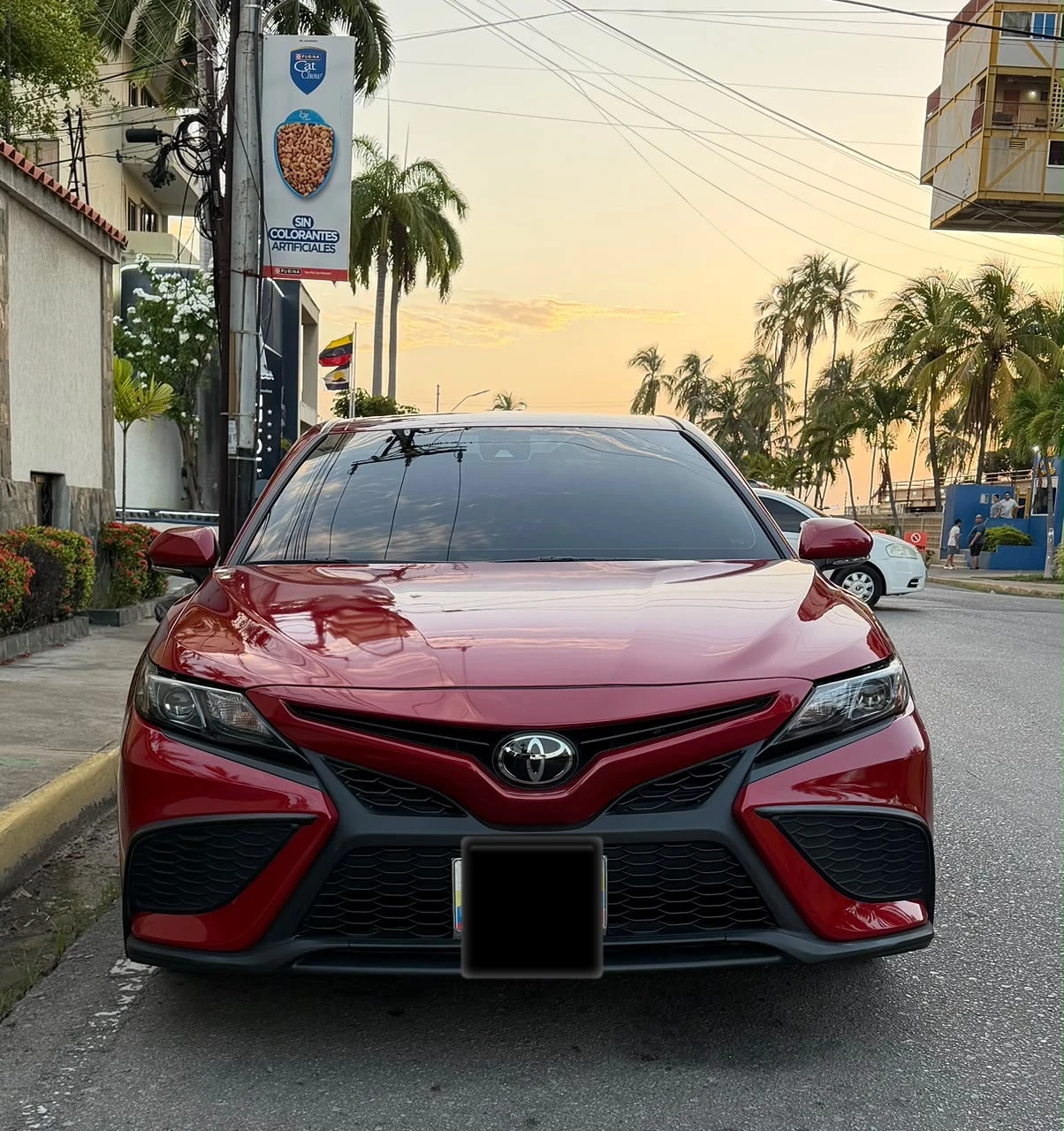 2022 Toyota Camry SE AWD