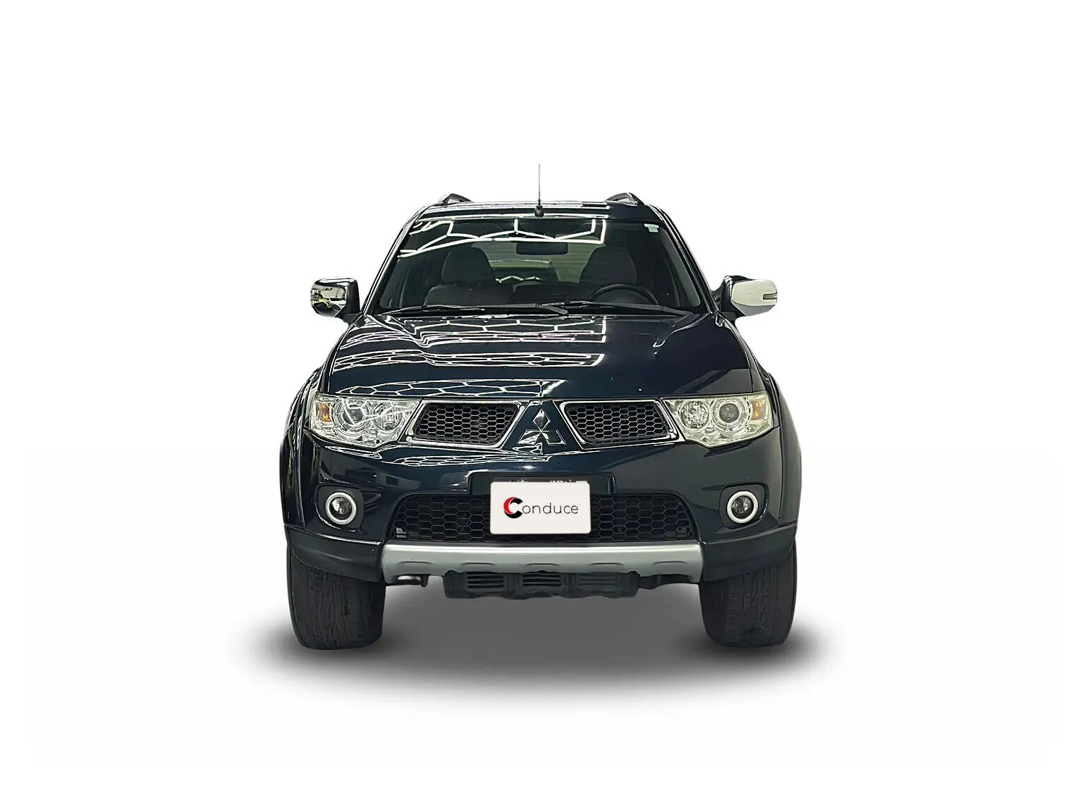 2014 Mitsubishi Montero Sport — foto 2
