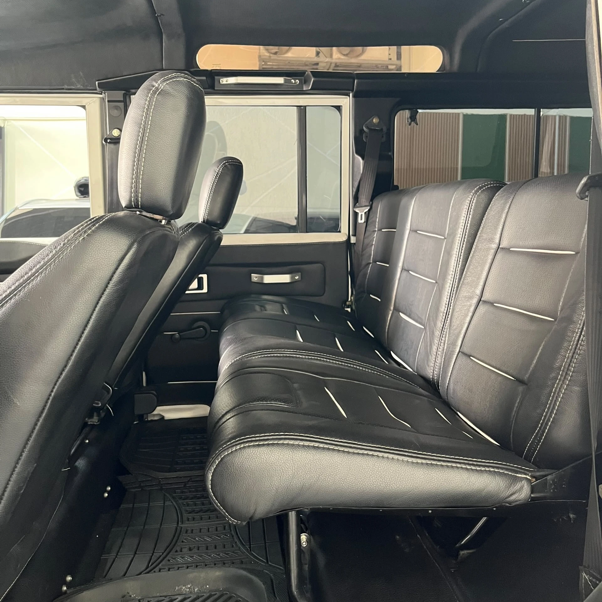 2005 Land Rover Defender 110 — foto 5