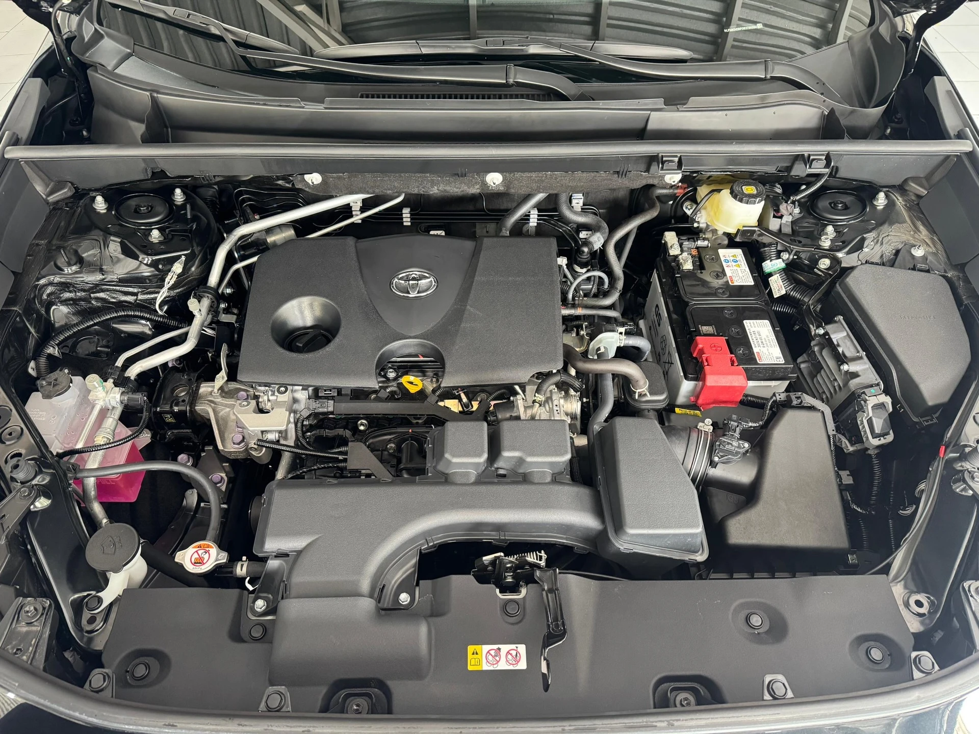 2025 Toyota RAV4 — foto 15