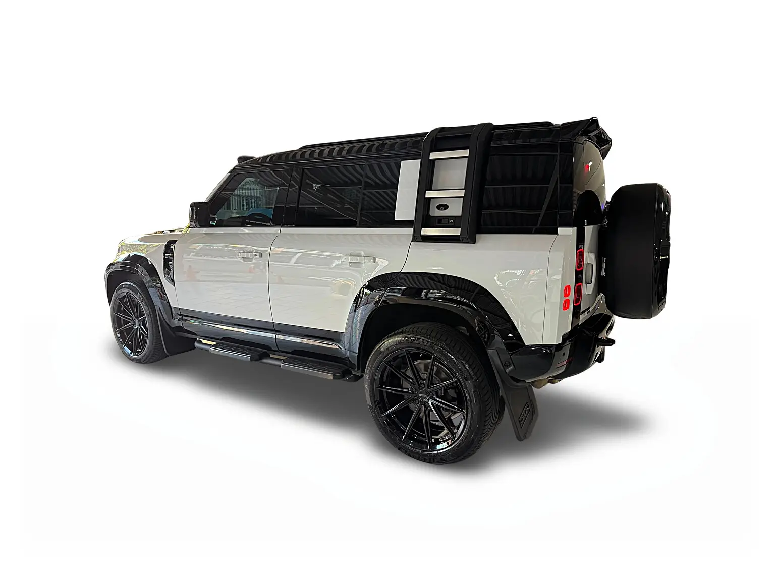 2023 Land Rover Defender P-400 — foto 3