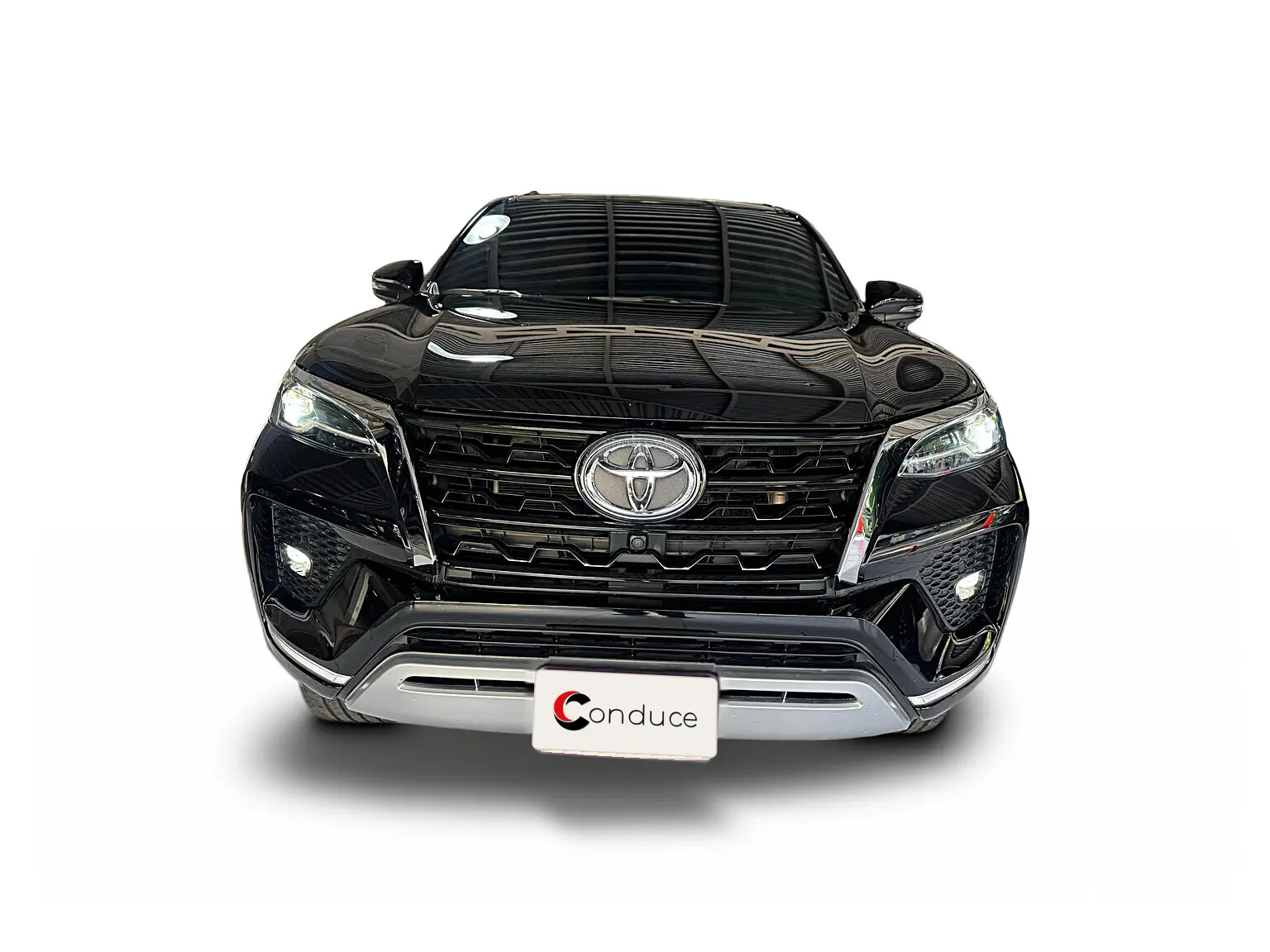 2023 Toyota Fortuner VXR — foto 2