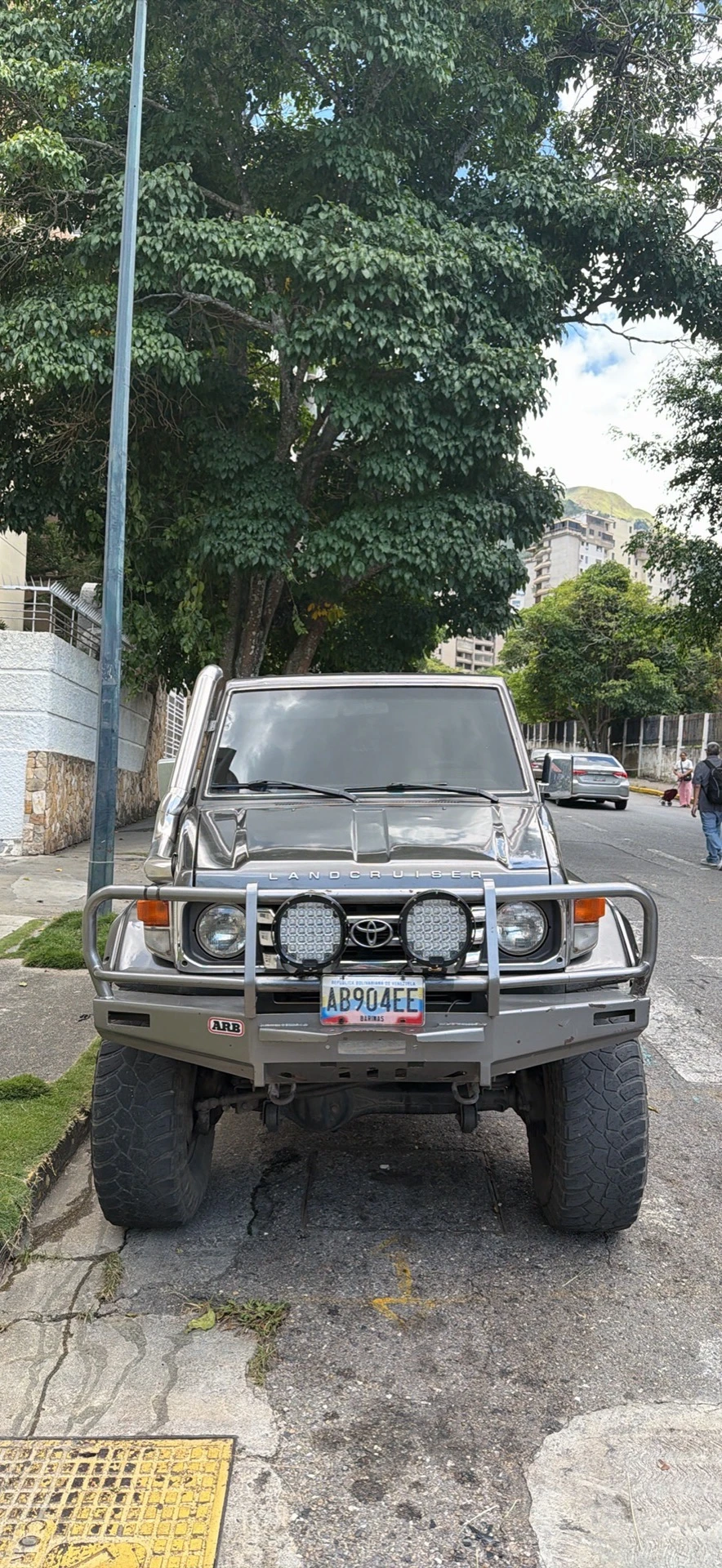2005 Toyota Land Cruiser Machito LX