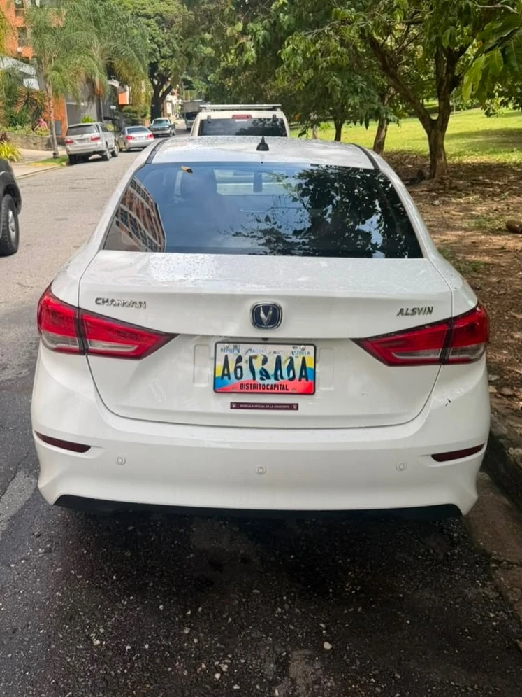 2026 Changan Alsvin — foto 3