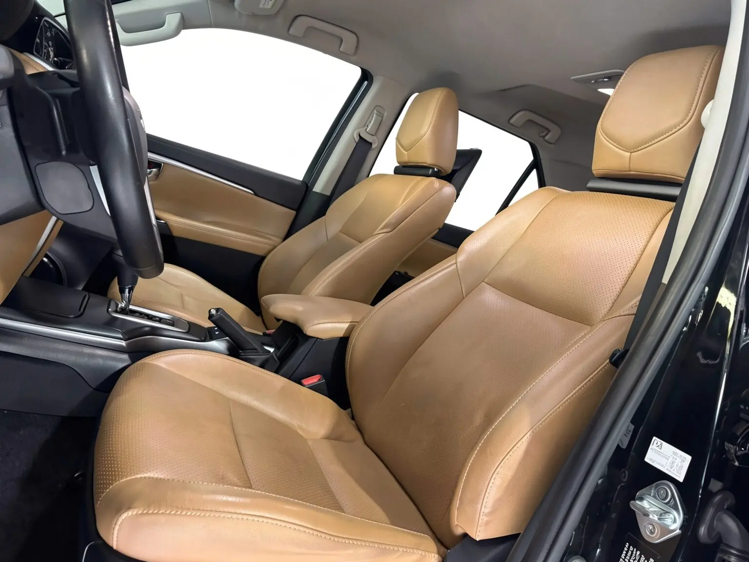 2023 Toyota Fortuner VXR — foto 6