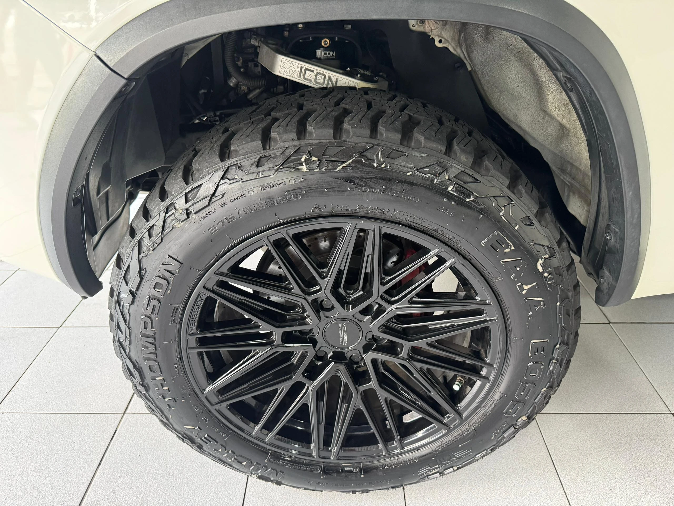 2022 Toyota Fortuner VX — foto 9