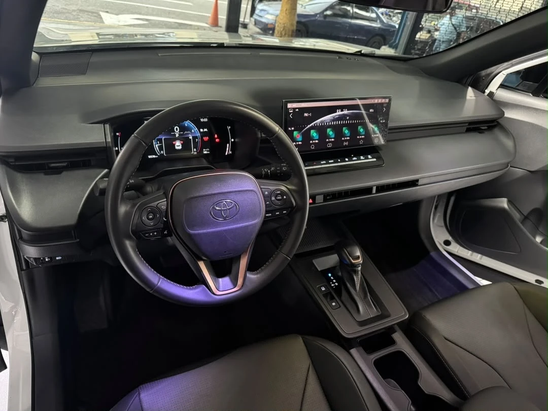 2025 Toyota Corolla Cross ELITE — foto 6