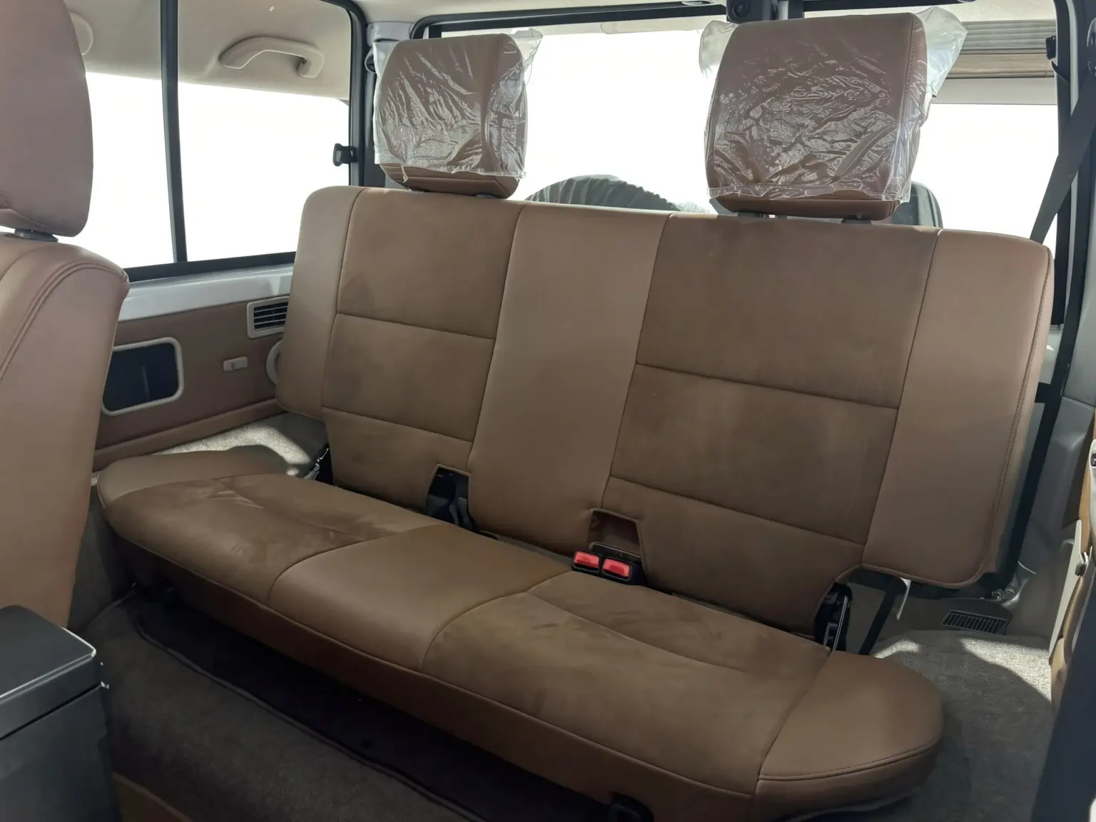 2025 Toyota Land Cruiser LC-71 ANIVERSARIO — foto 6