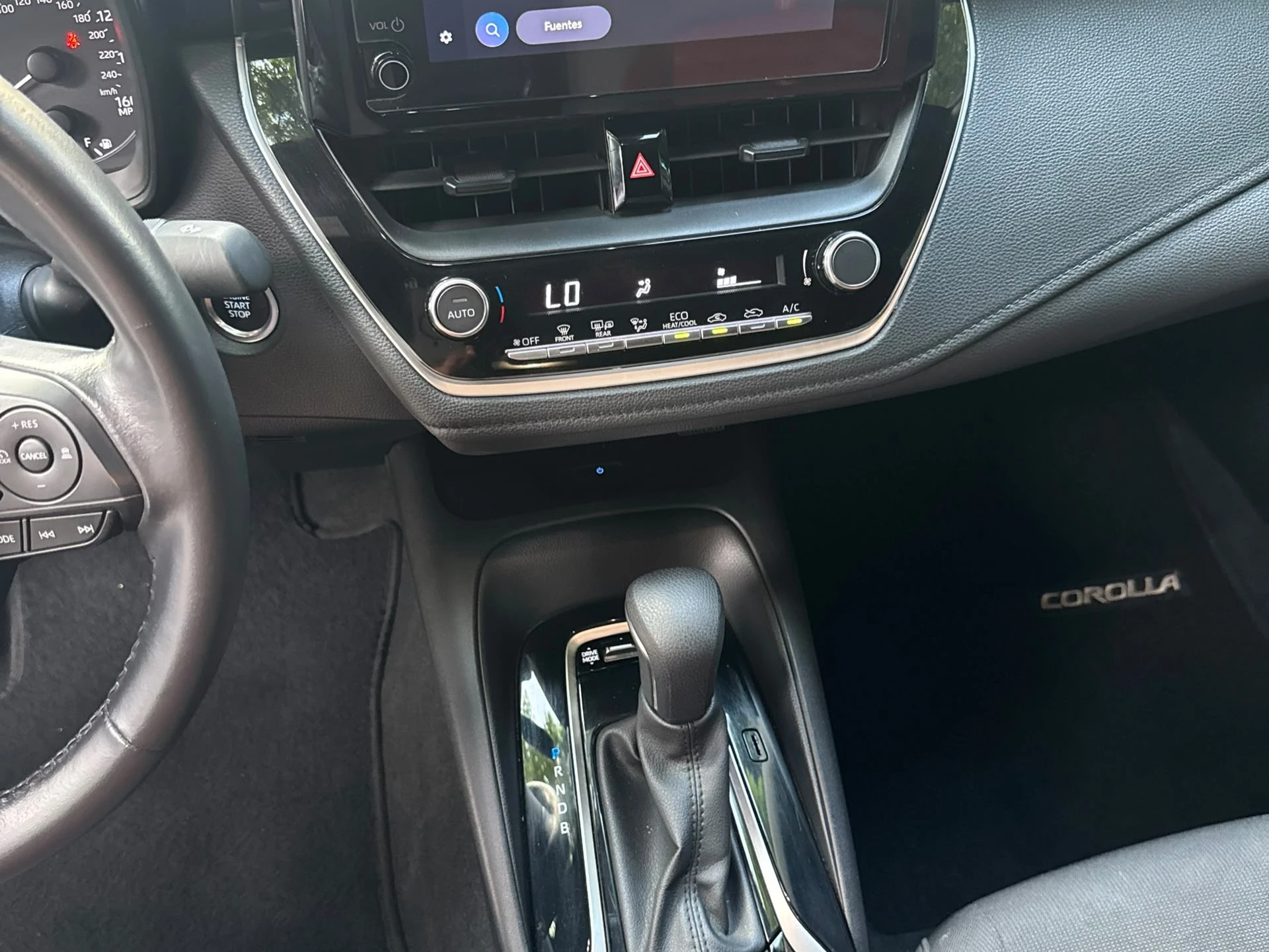 2024 Toyota Corolla SE — foto 8