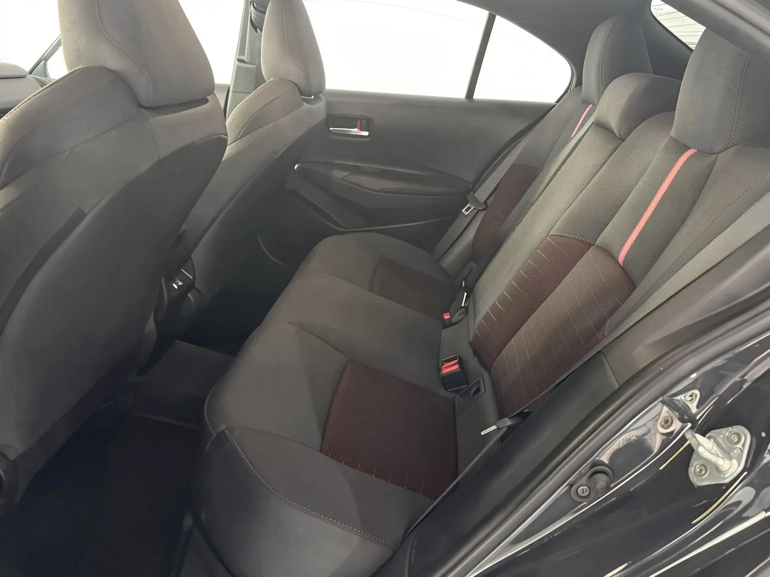 2024 Toyota Corolla SE — foto 10