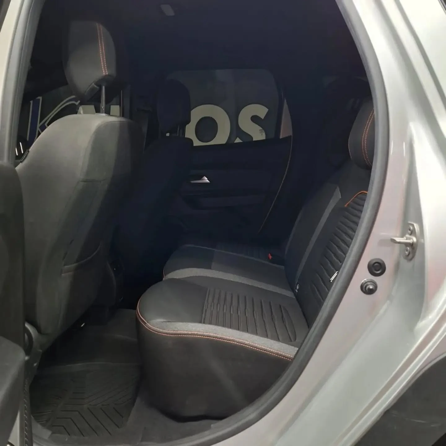 2025 Renault Duster Iconic 2025 — foto 7