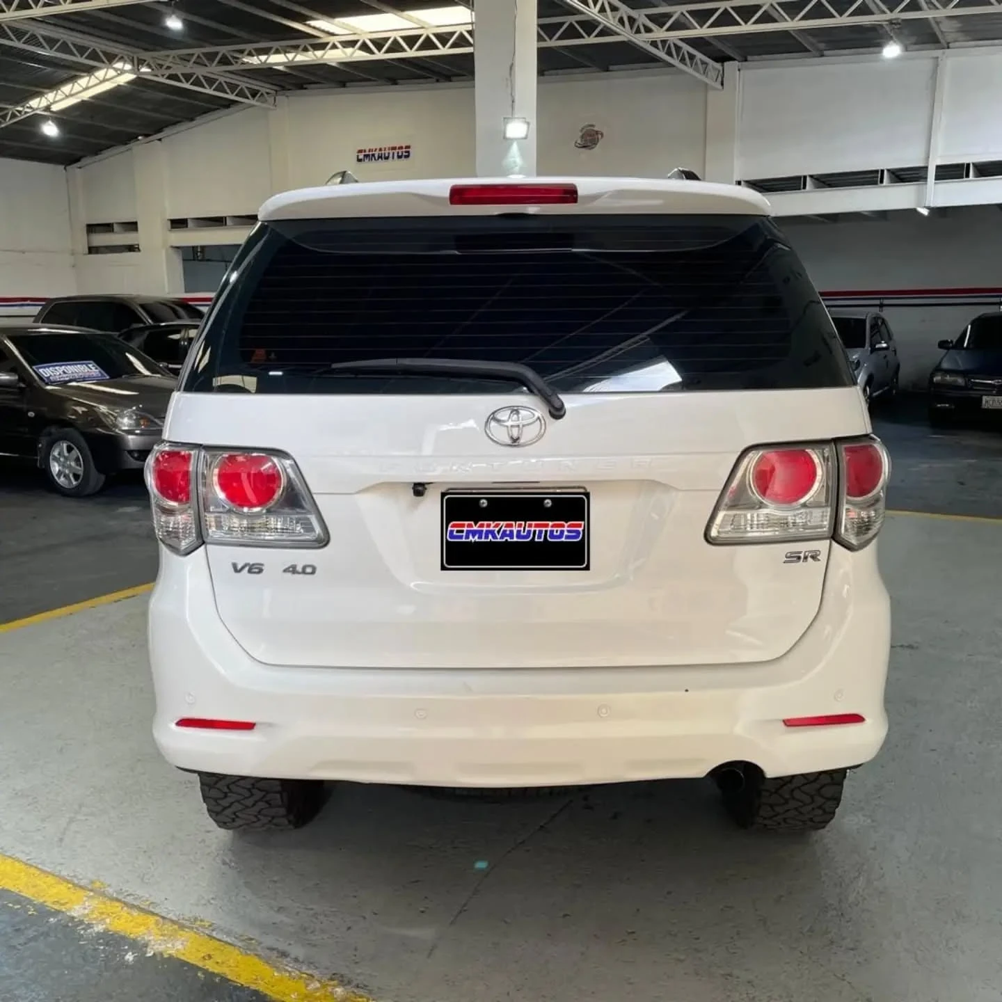 2013 Toyota Fortuner SR 2013 — foto 5