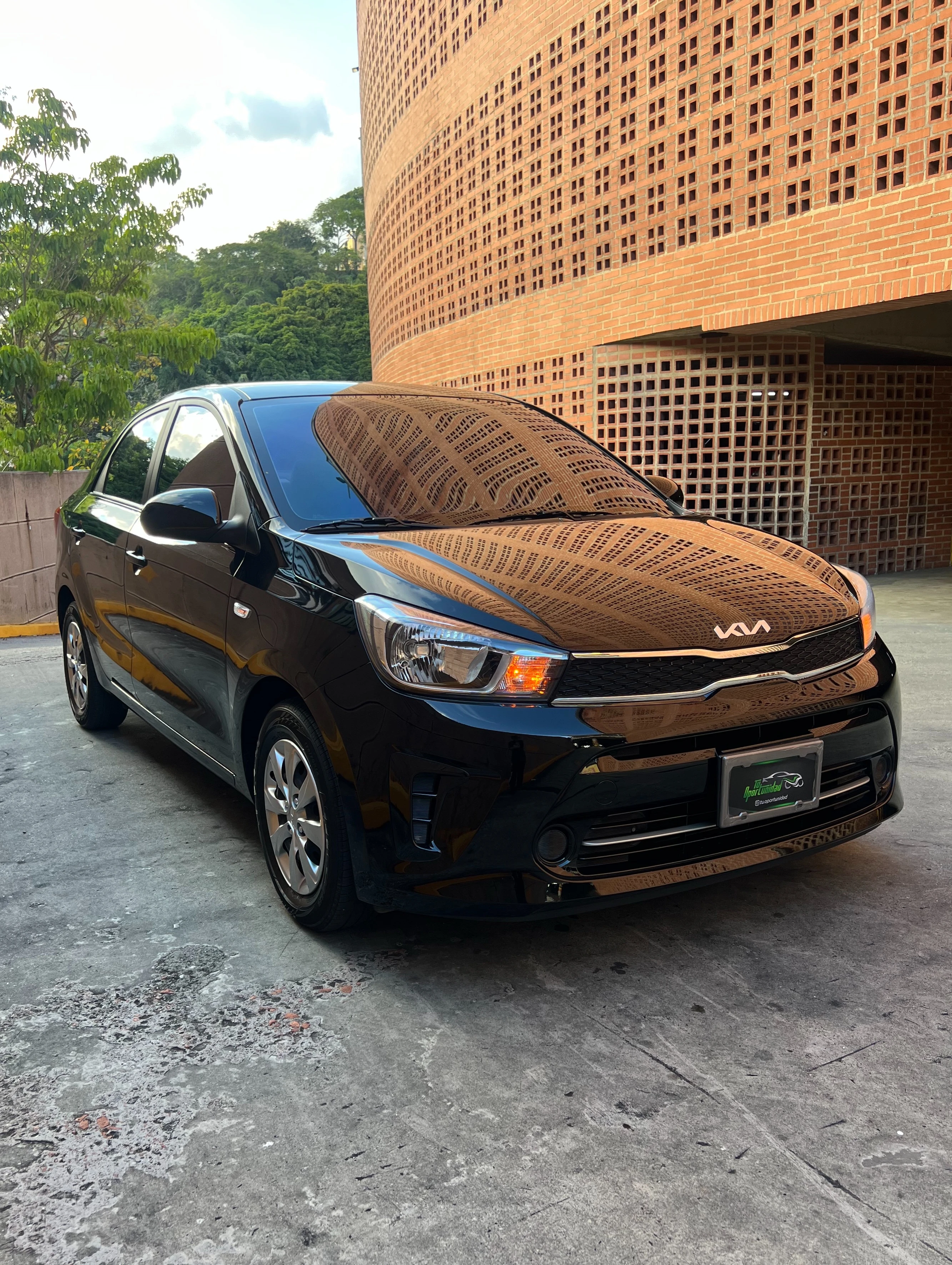 2025 Kia Soluto