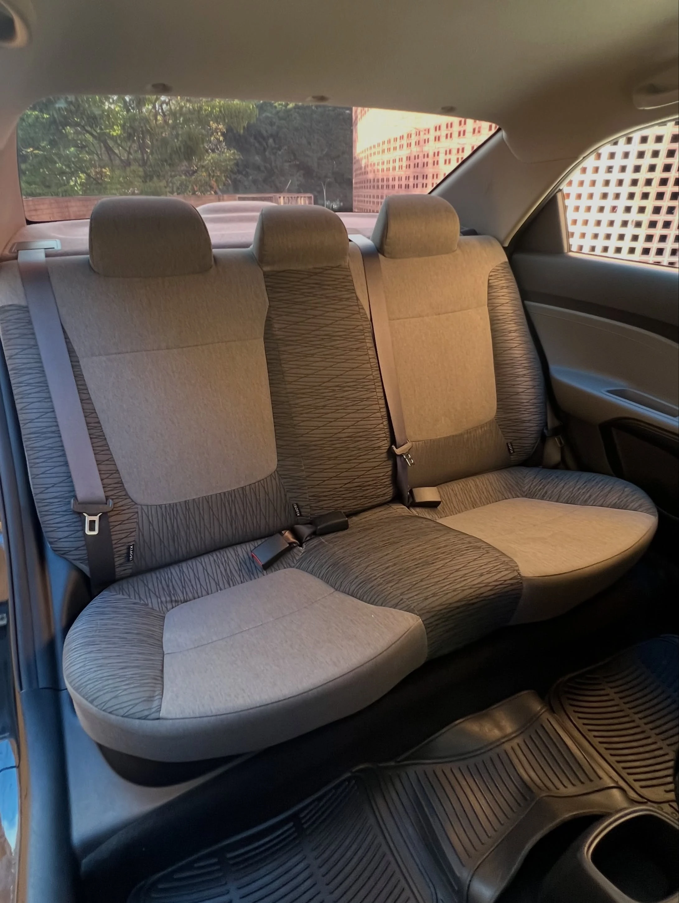 2025 Kia Soluto — foto 5