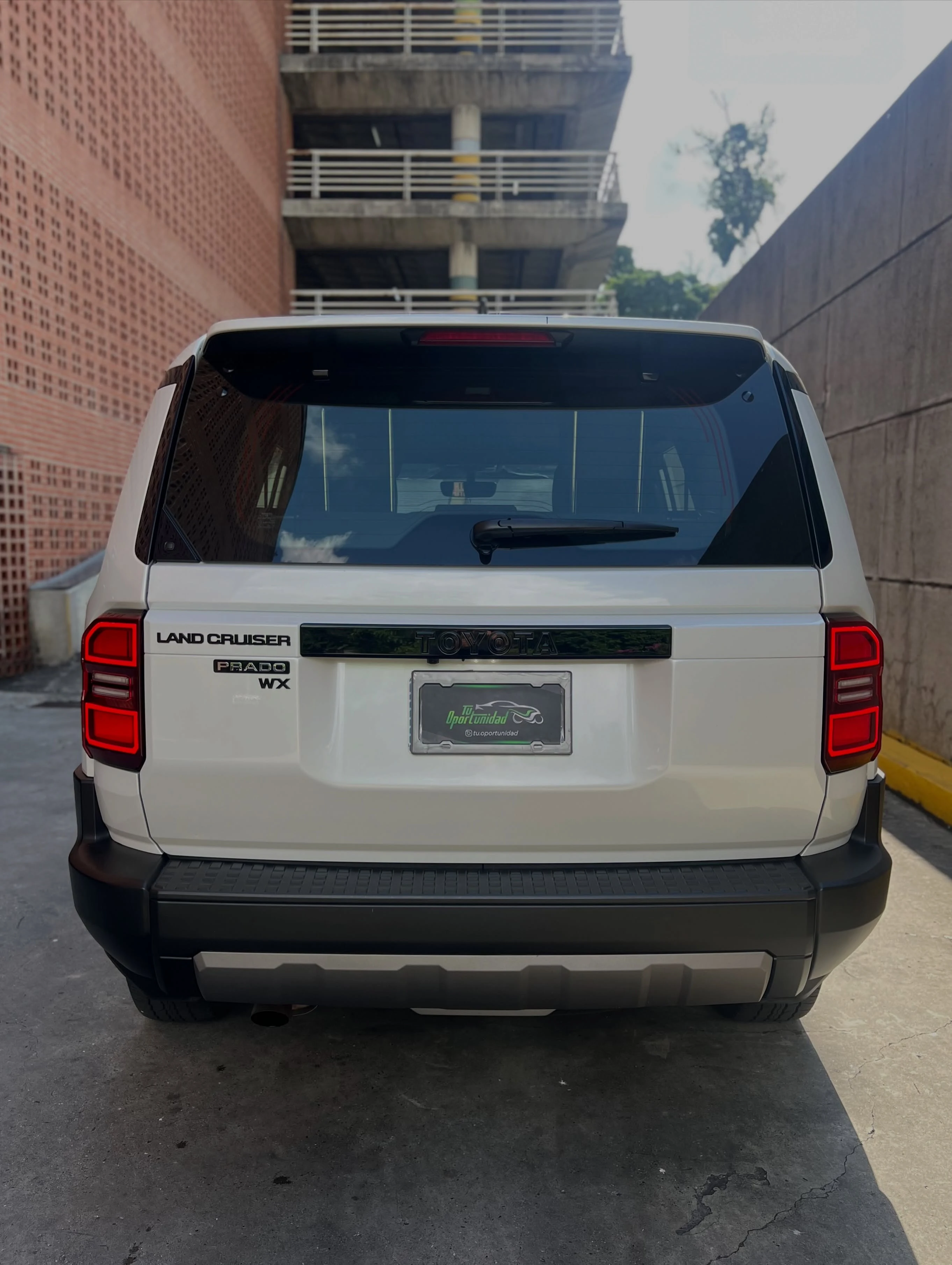 2025 Toyota Land Cruiser Prado — foto 4